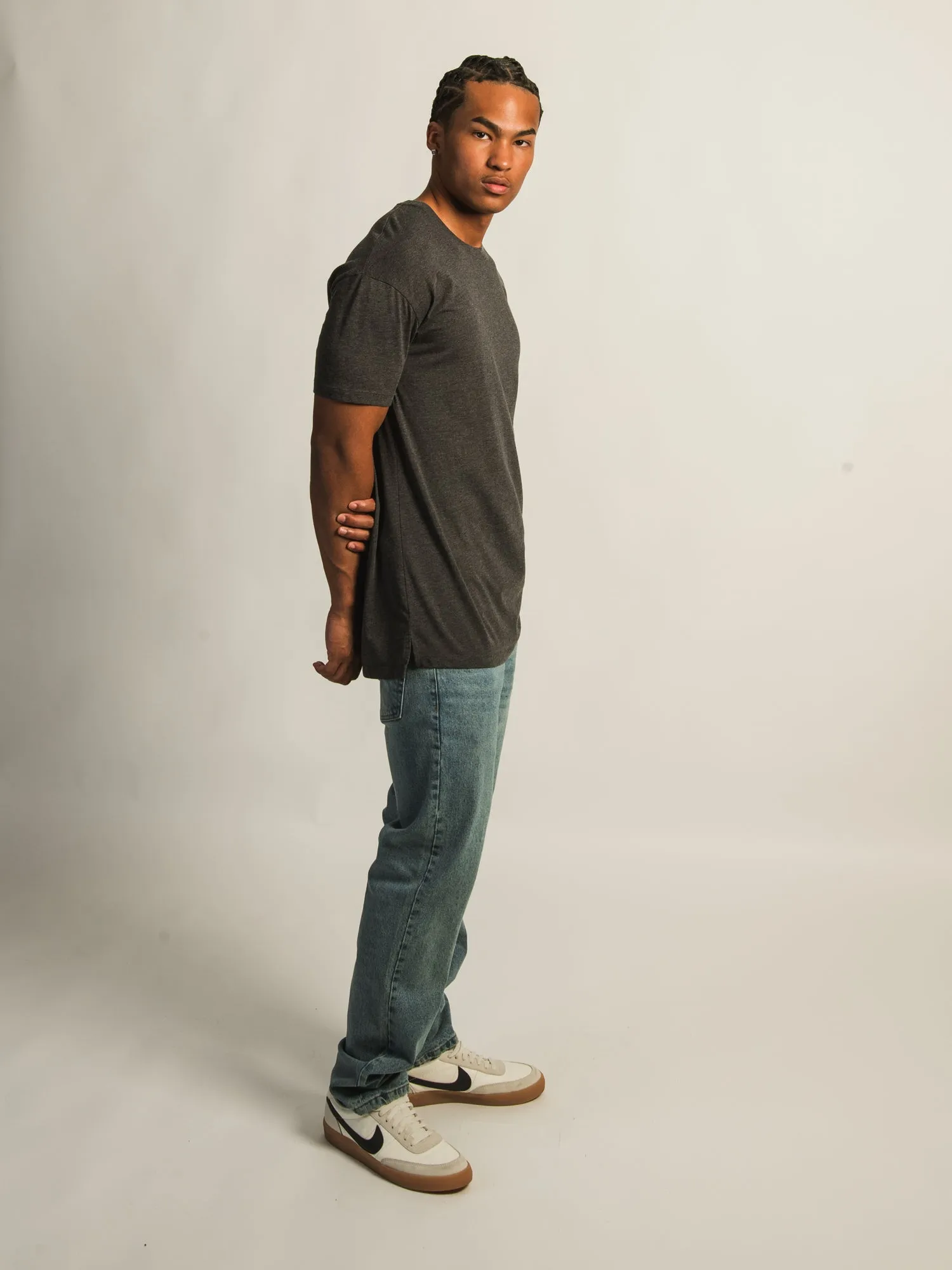 LONG FIT TEE - DARK GREY sold by Boathouse product image thumbnail 4