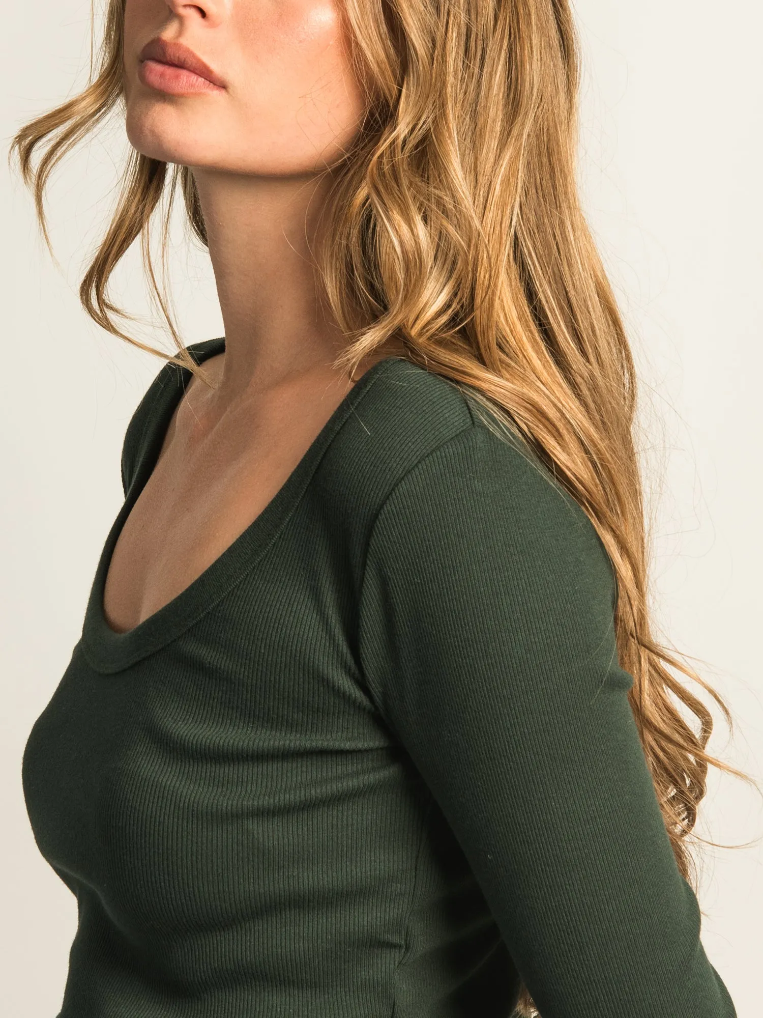 HARLOW ESSENTIAL LONG SLEEVE SCOOP NECK - FOREST sold by Boathouse product image thumbnail 4