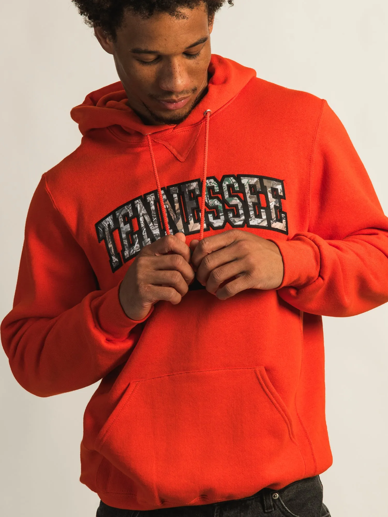 NCAA TENNESSEE CAMO PULL OVER HOODIE sold by Boathouse product image thumbnail 3