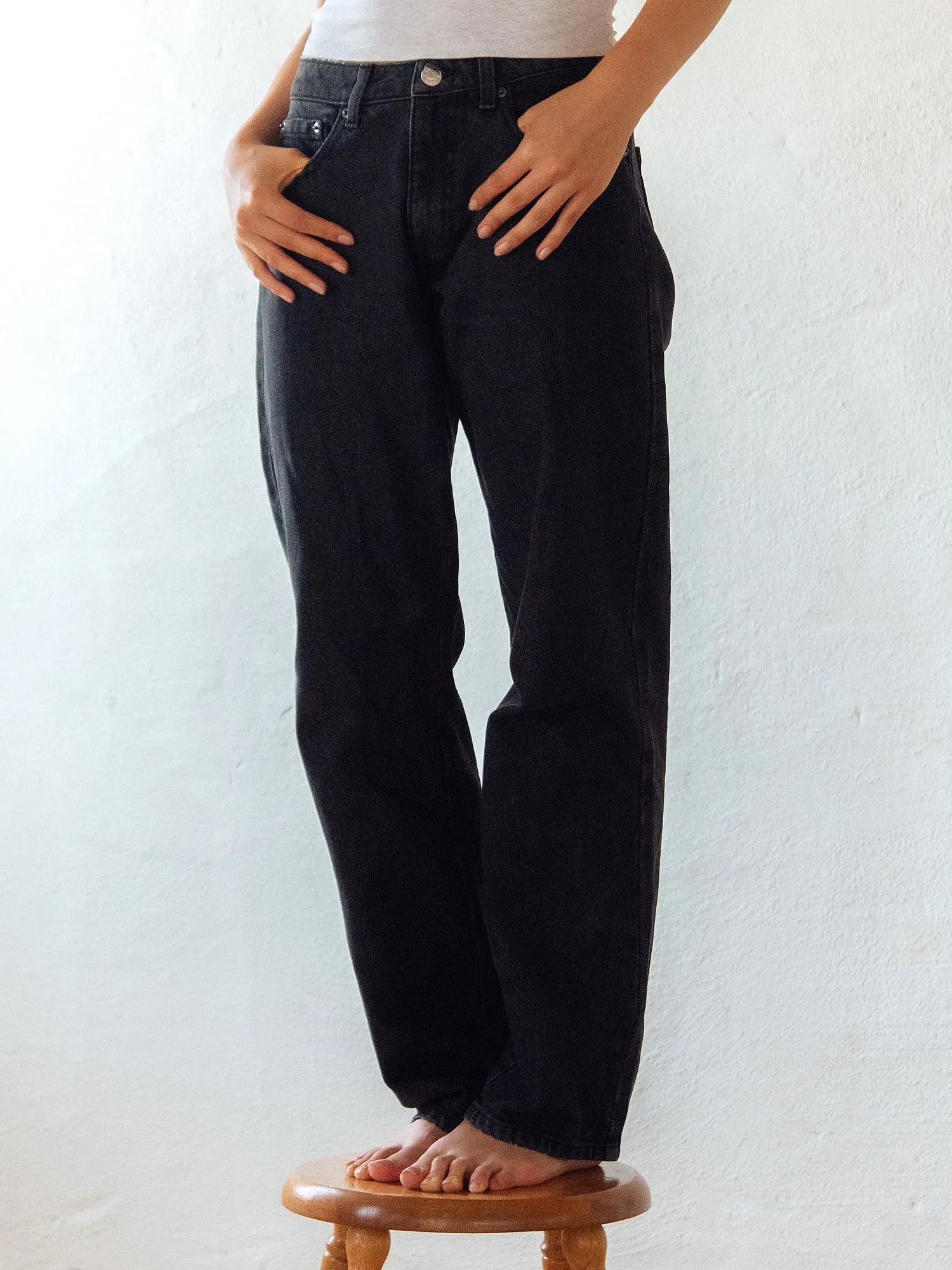 HARLOW BAGGY JEAN - BLACK sold by Boathouse