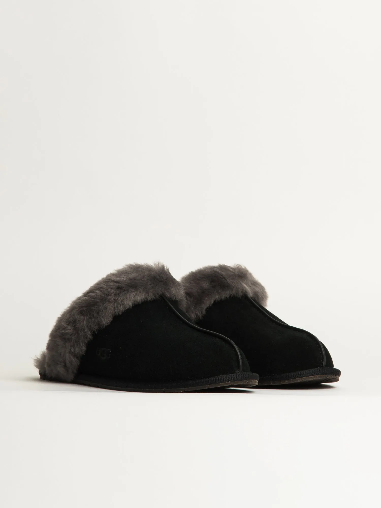 WOMENS UGG SCUFFETTE II SLIPPER - BLACK sold by Boathouse product image thumbnail 2