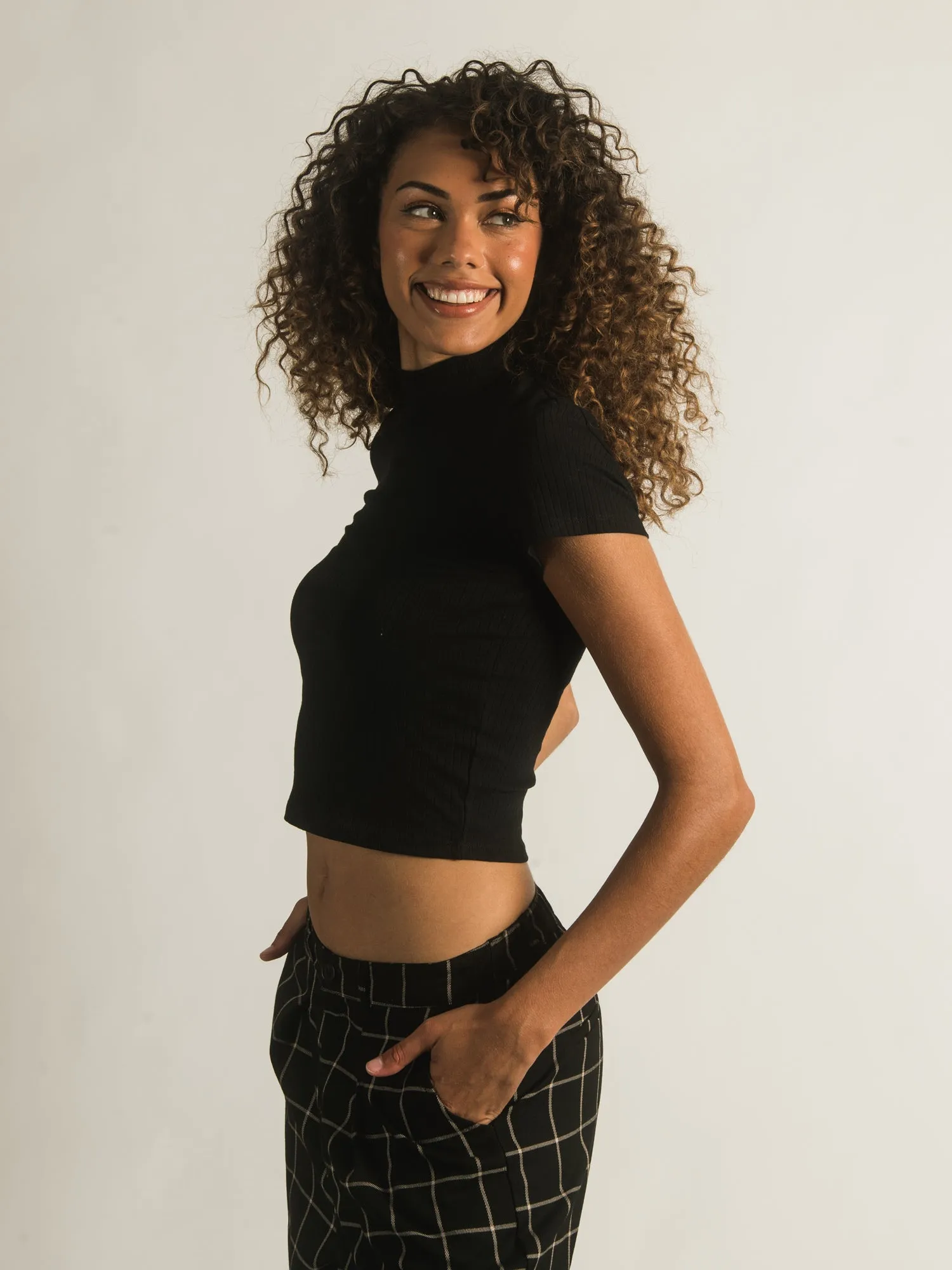 HARLOW PHEOBE SLIM MOCKNECK - CLEARANCE sold by Boathouse product image thumbnail 3