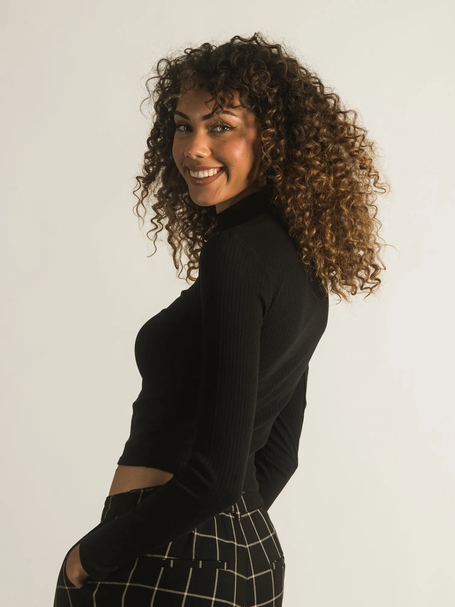 HARLOW PHEOBE LONG SLEEVE MOCKNECK - CLEARANCE sold by Boathouse product image thumbnail 3