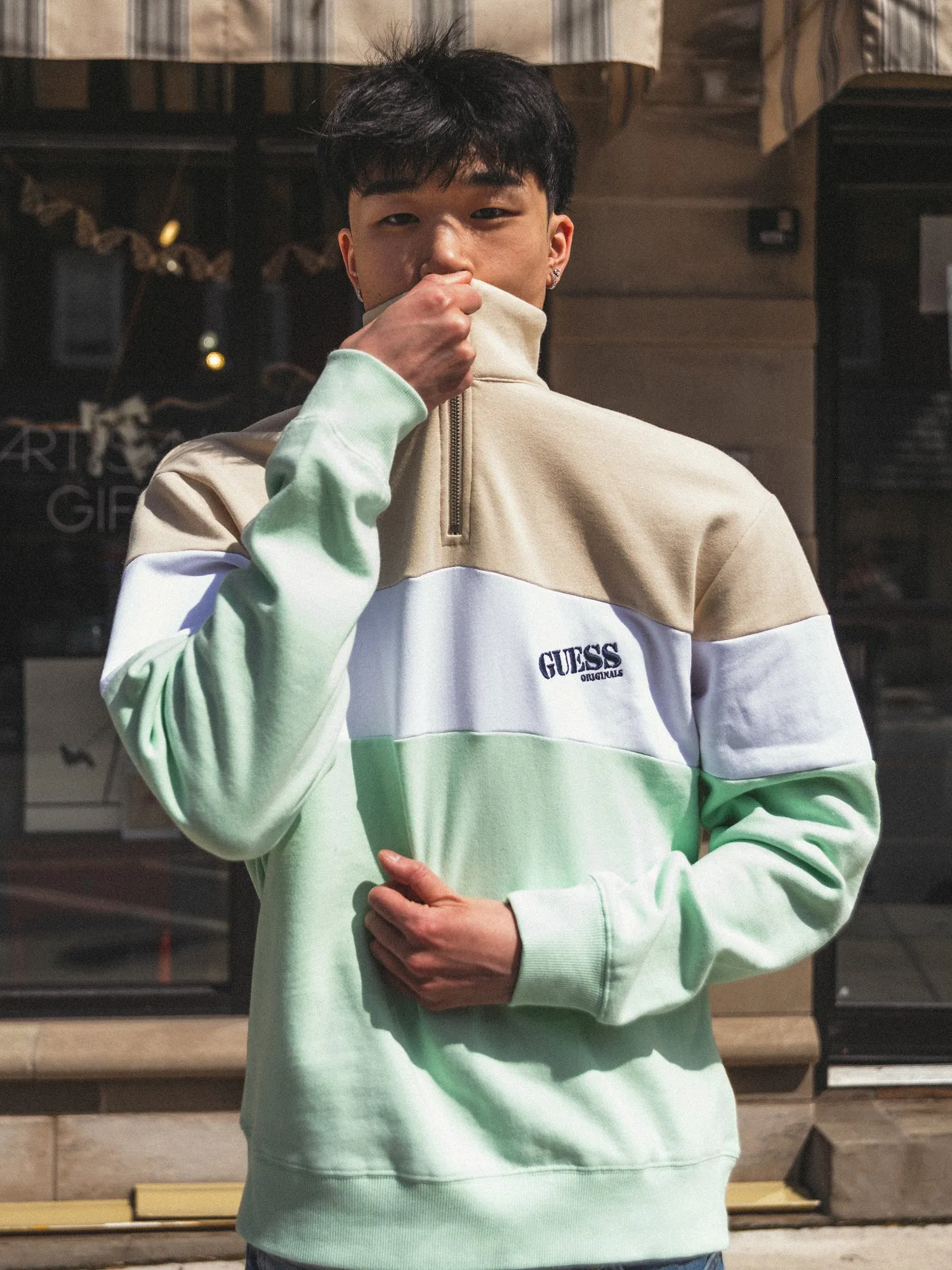 GUESS ORIGINALS REYNOLDS LOGO 1/2 ZIP - CLEARANCE sold by Boathouse