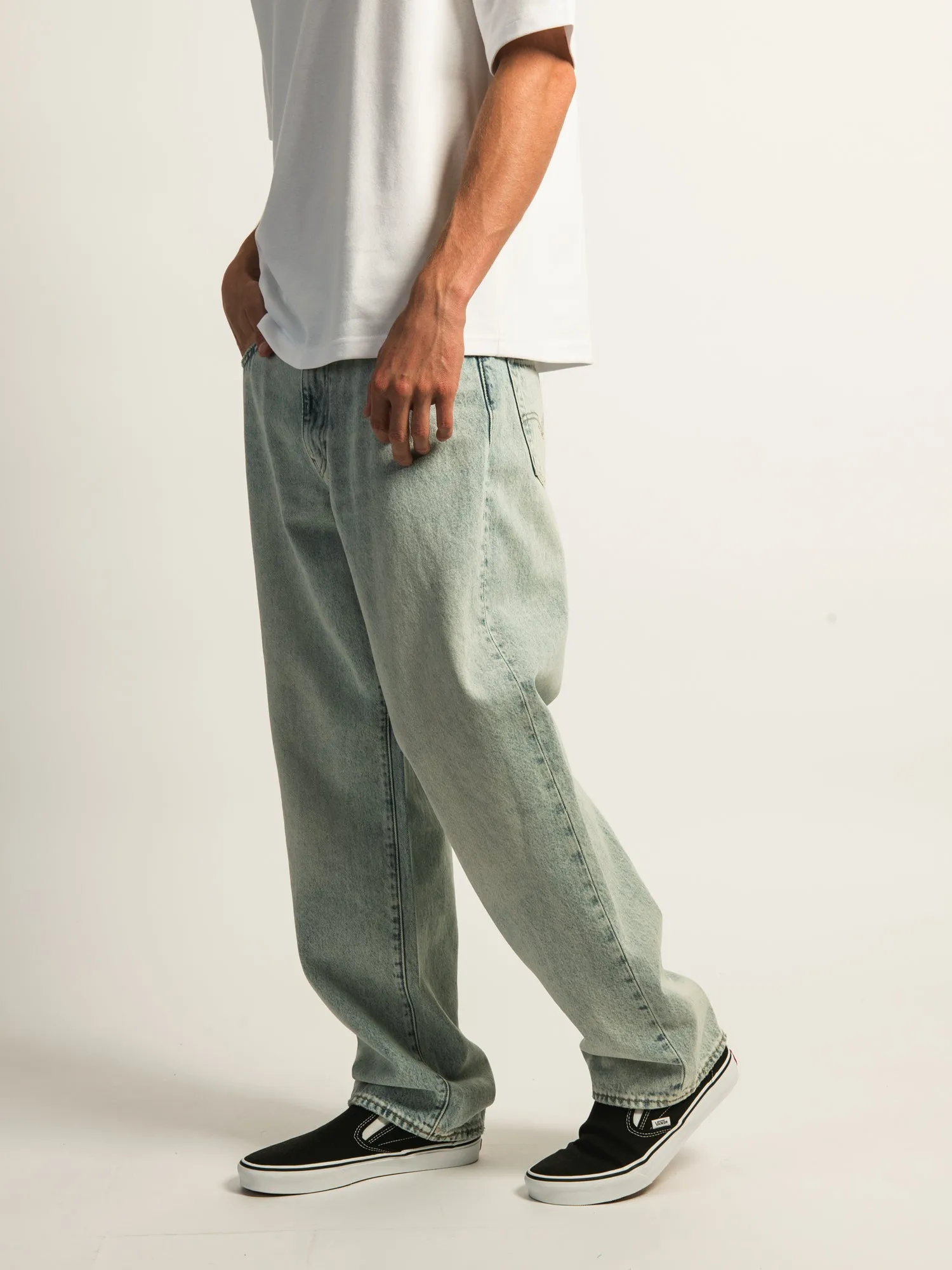 LEVIS 568 LOOSE STRAIGHT 32in - BBY BLUE sold by Boathouse product image thumbnail 3