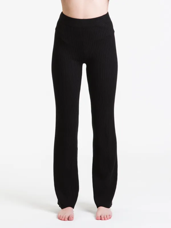 HARLOW AUDREY FLARE PANT - CLEARANCE sold by Boathouse