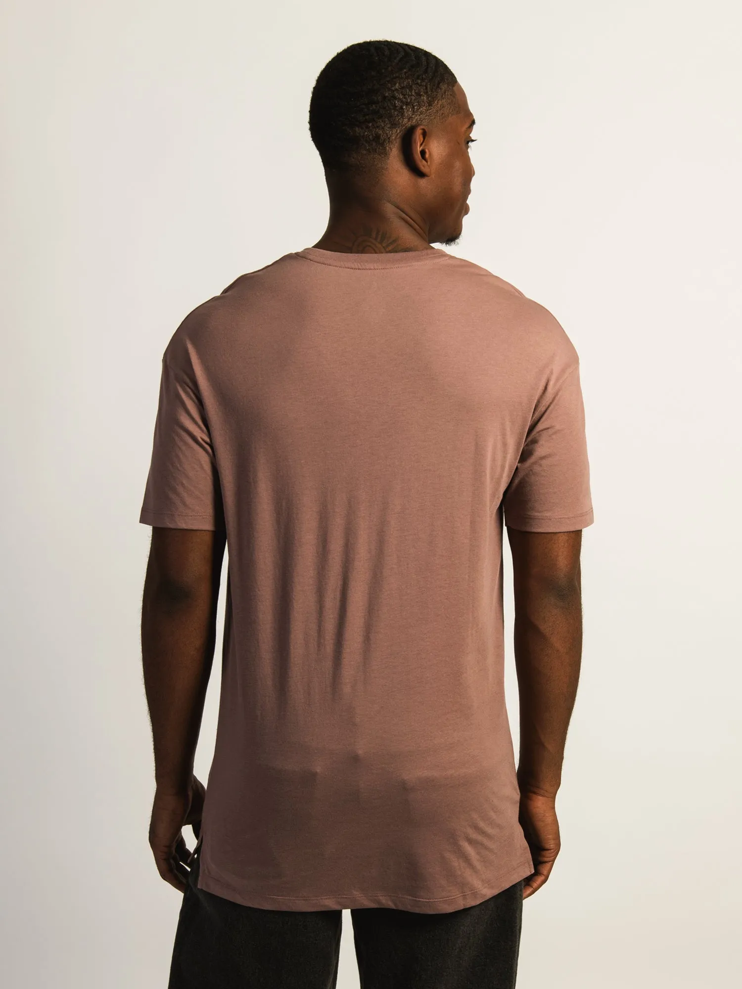 LONG FIT TEE - BURGUNDY sold by Boathouse product image thumbnail 4