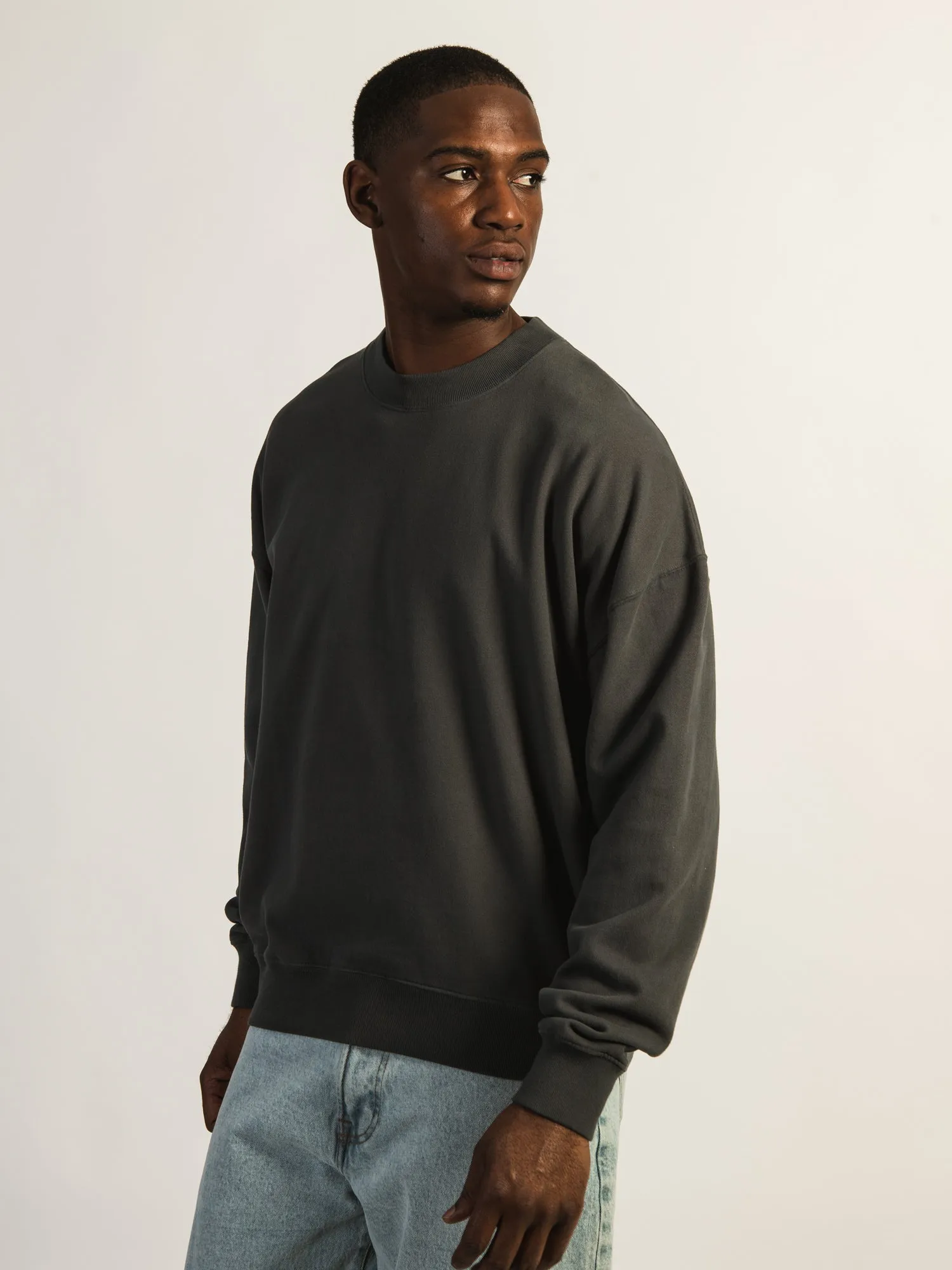KOLBY RELAXED FIT CREW - ASH sold by Boathouse product image thumbnail 3
