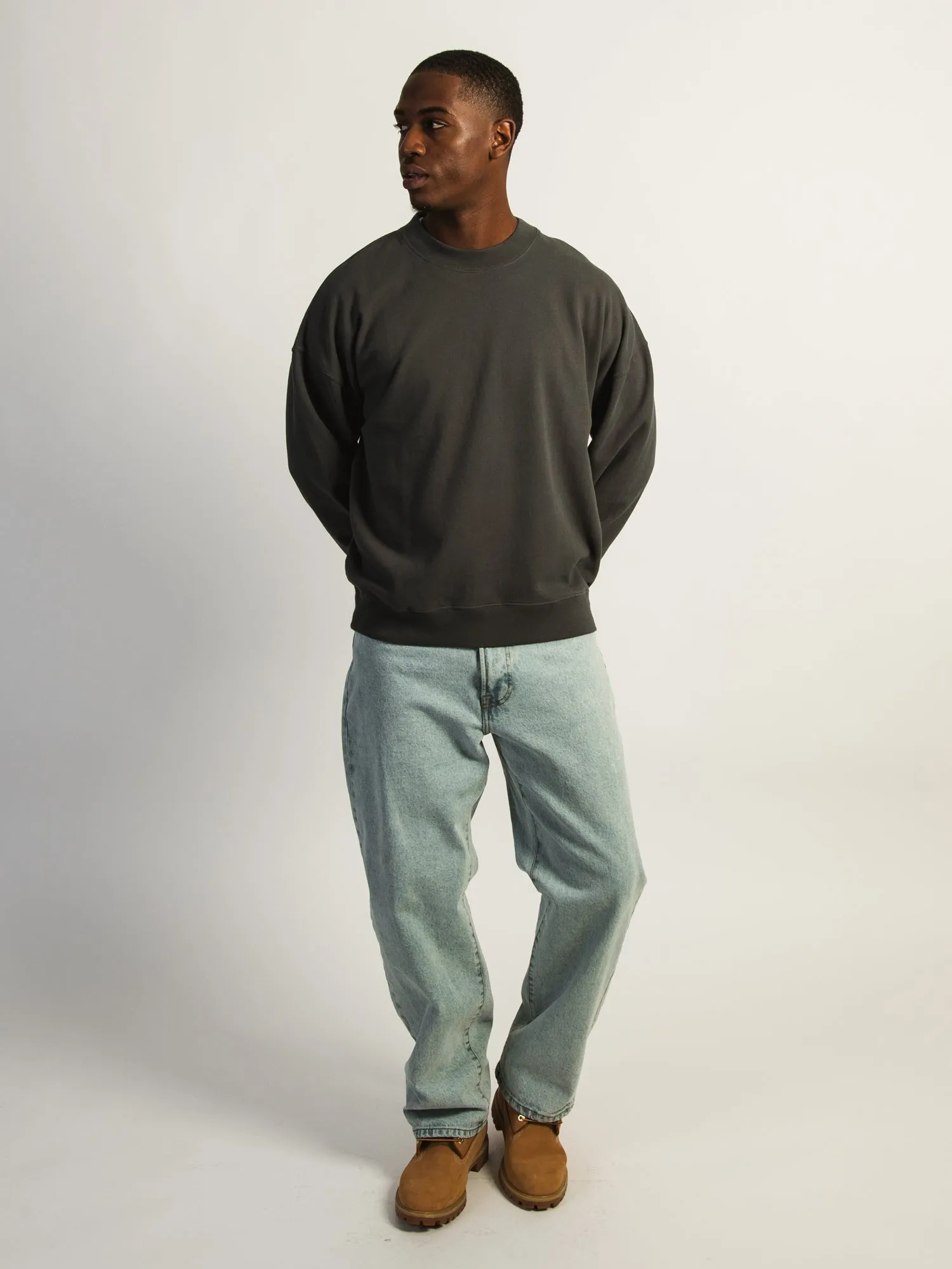 KOLBY RELAXED FIT CREW - ASH sold by Boathouse product image thumbnail 2
