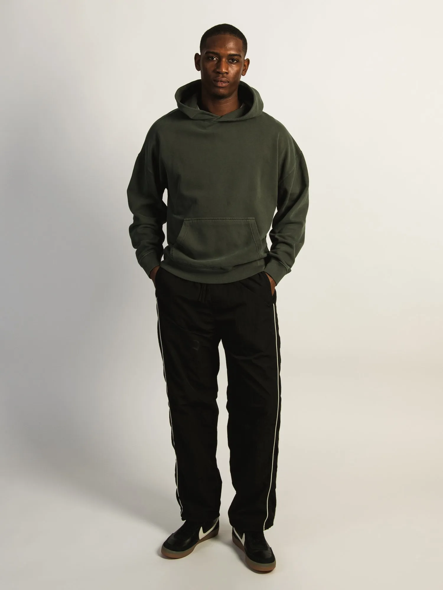 KOLBY RELAXED FIT HOODIE - GREEN sold by Boathouse product image thumbnail 2