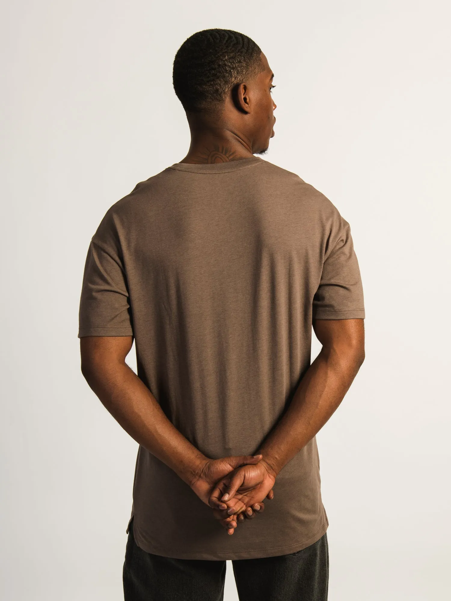 LONG FIT TEE- VINTAGE BROWN sold by Boathouse product image thumbnail 4