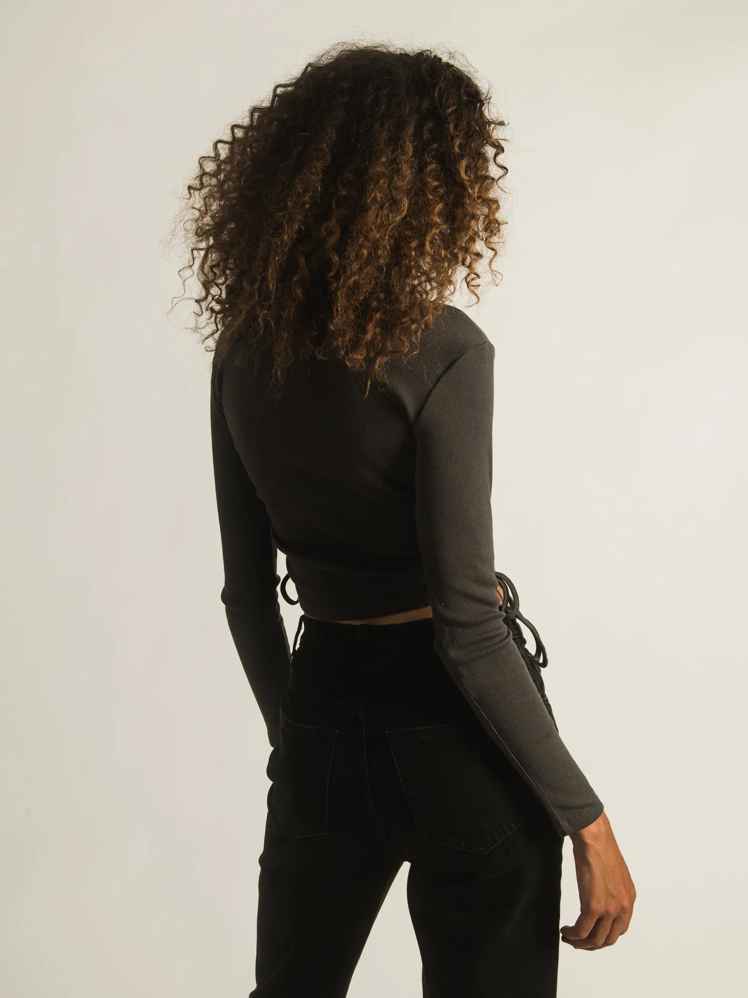 HARLOW RACHEL RUCHED LONG SLEEVE - CLEARANCE sold by Boathouse product image thumbnail 3