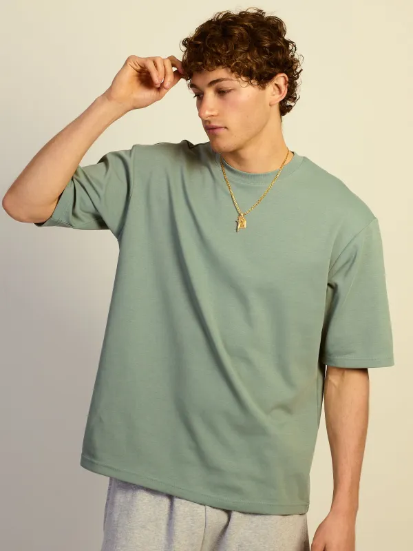 KOLBY BOXY FIT TEE - DARK GREEN made by Kolby