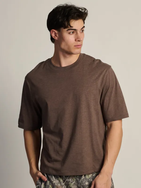 SHORT CUT TEE - HEATHER BROWN made by Boathouse