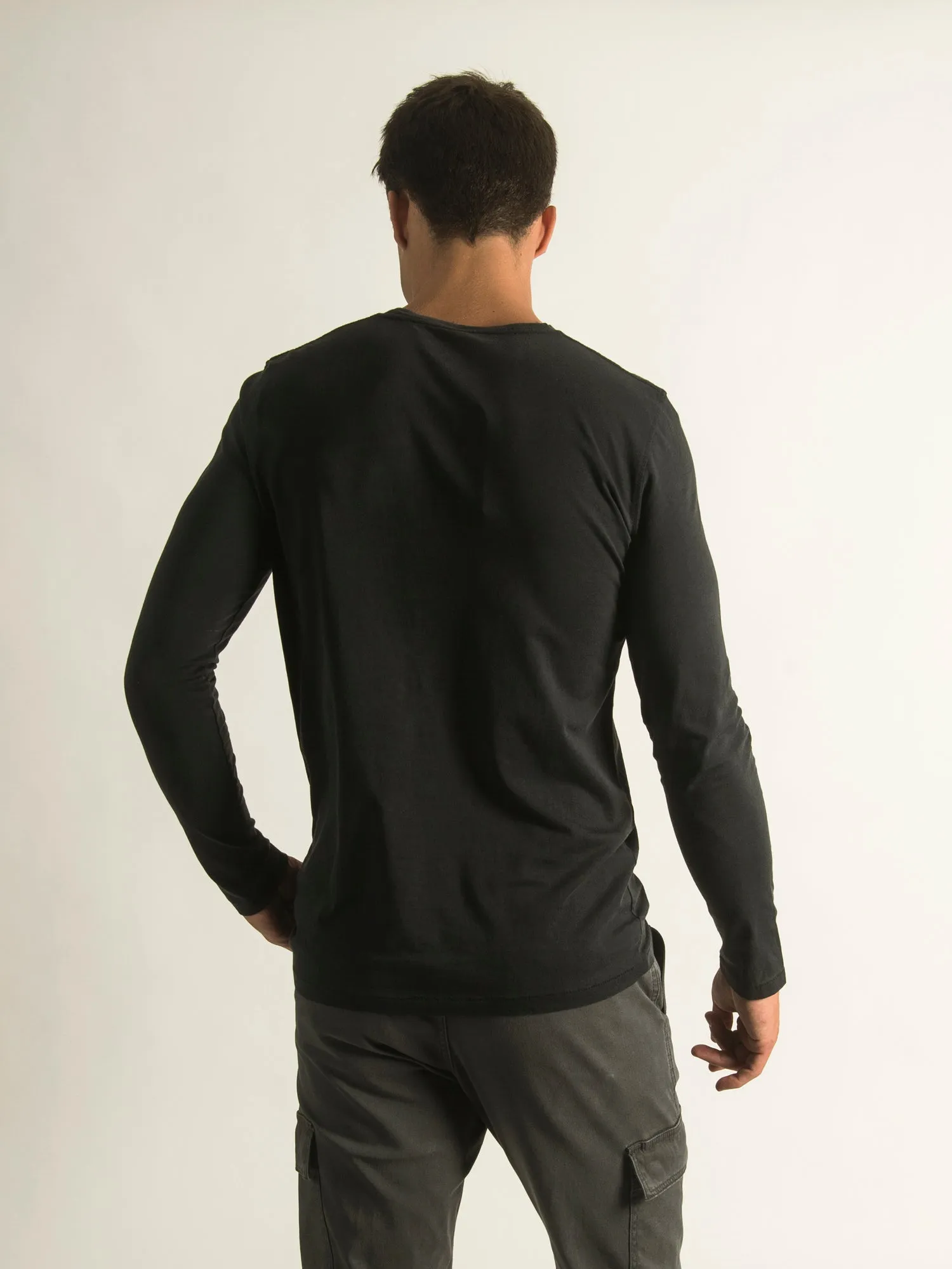 KOLBY GARMENT DYE LONG SLEEVE POCKET T-SHIRT - CLEARANCE sold by Boathouse product image thumbnail 2