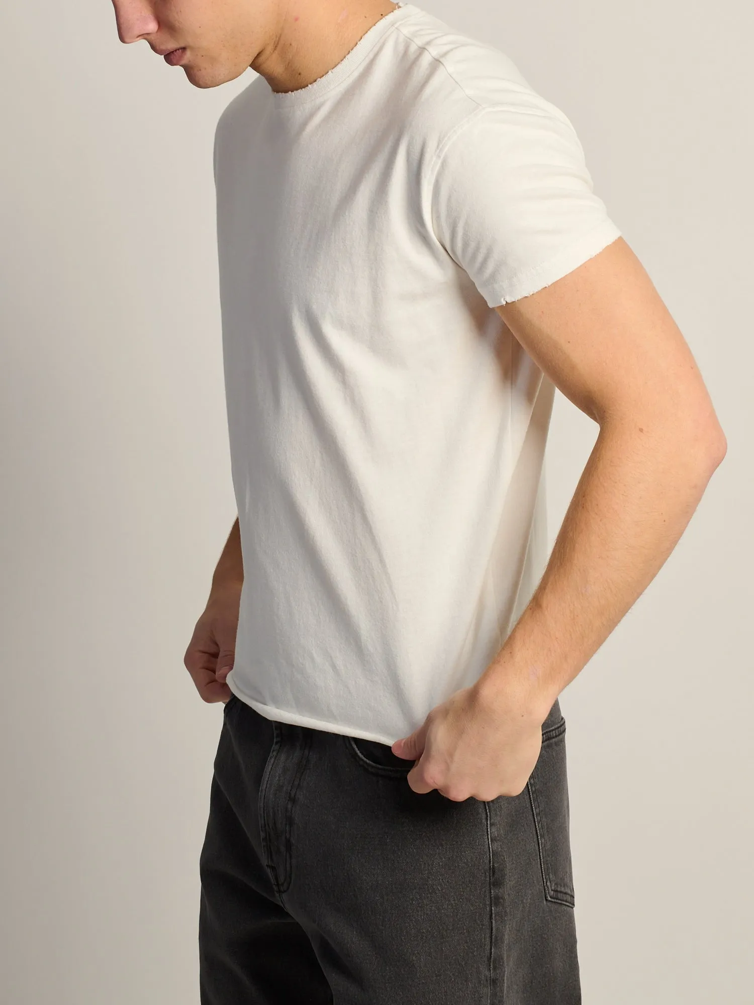 KOLBY SHORT CUT MUSCLE TEE - WHITE sold by Boathouse product image thumbnail 3