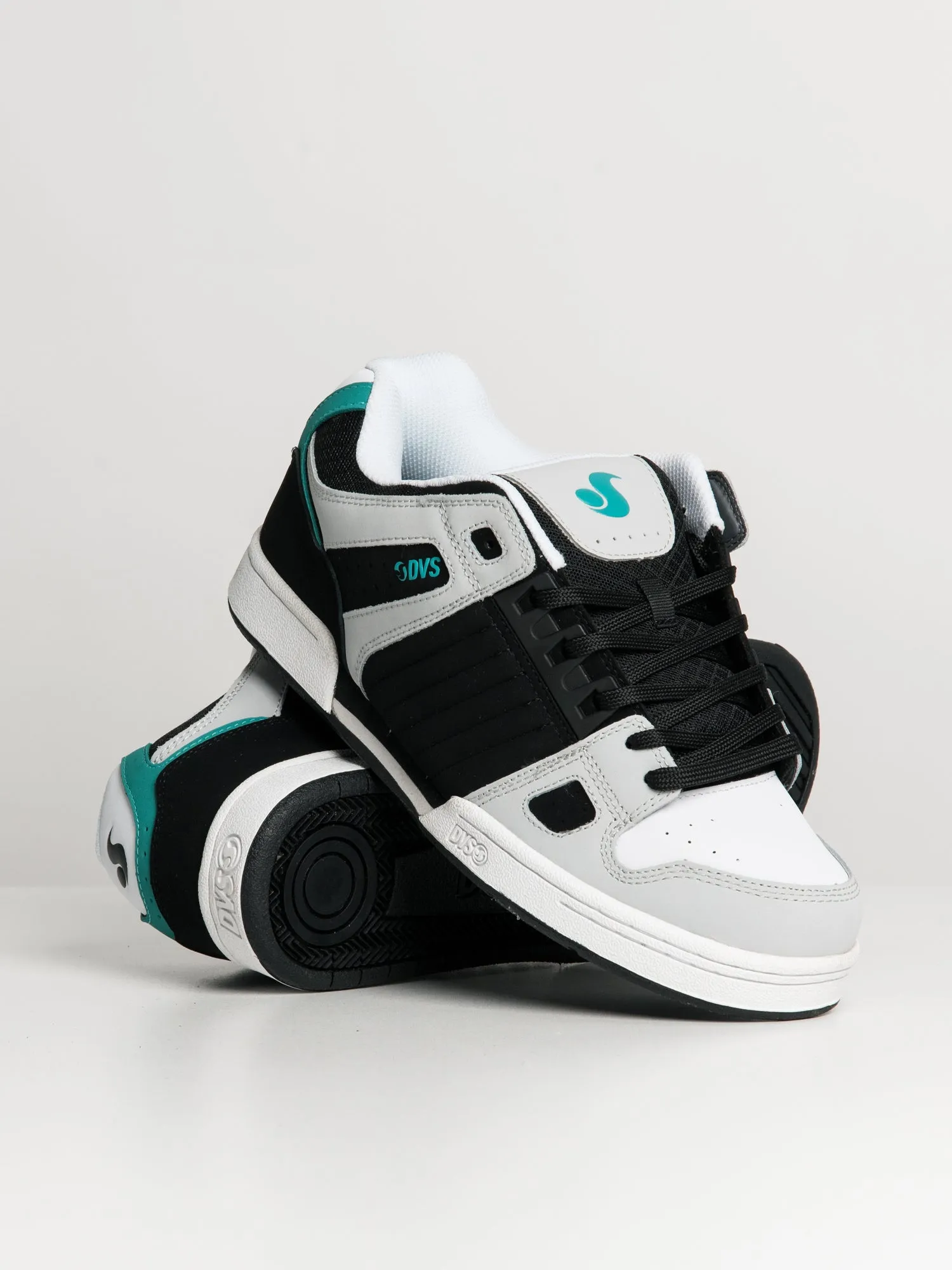 MENS DVS CELSIUS SNEAKER - CLEARANCE sold by Boathouse product image thumbnail 2