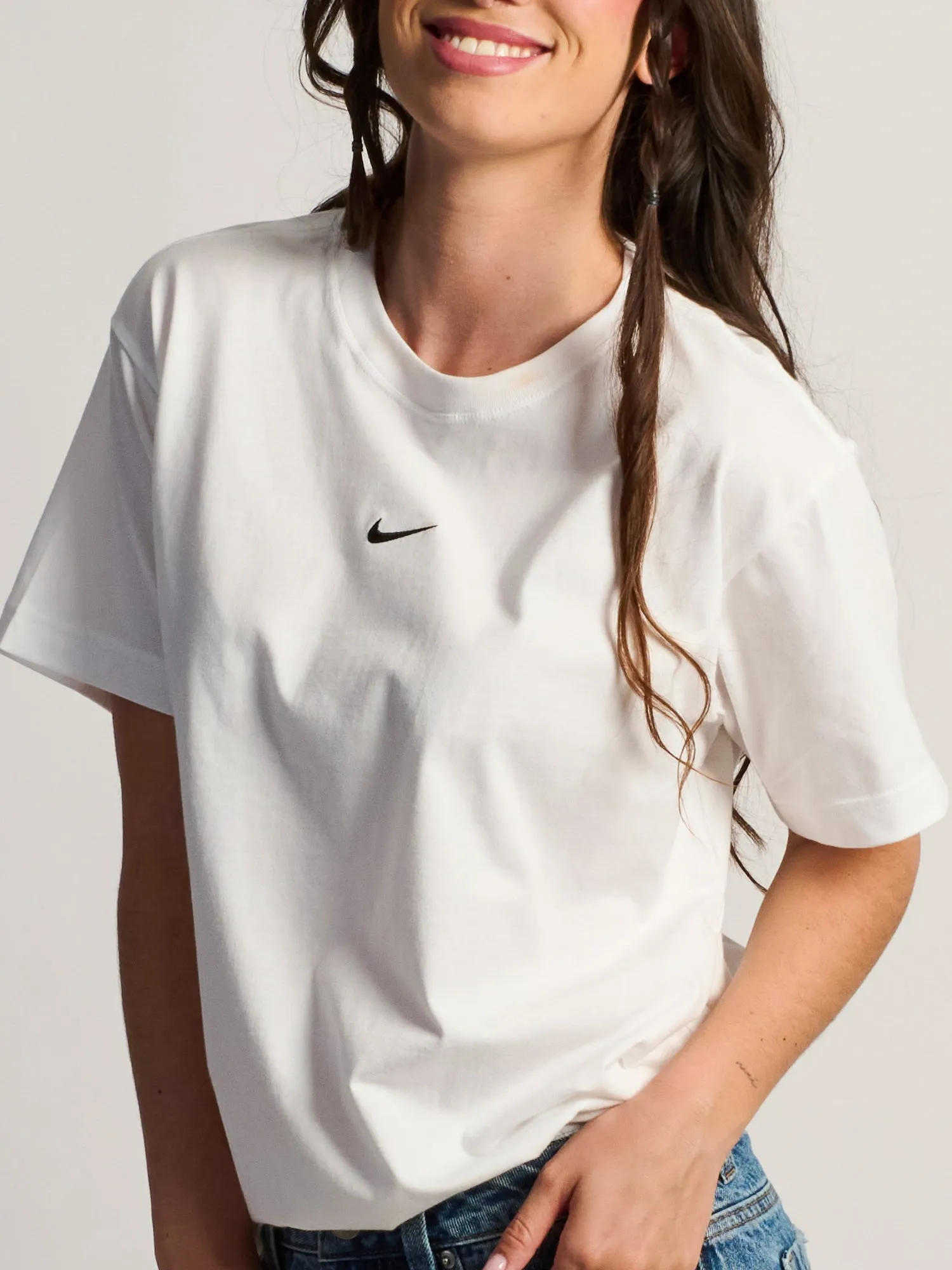NIKE SPORTSWEAR CLASSIC T-SHIRT - WHITE/BLACK sold by Boathouse product image thumbnail 3