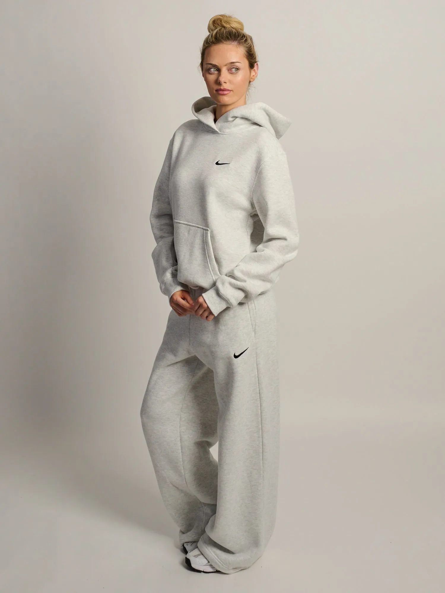 NIKE STUDIO FLEECE MID RISE WIDE LEG PANT - HEATHER GREY sold by Boathouse product image thumbnail 5