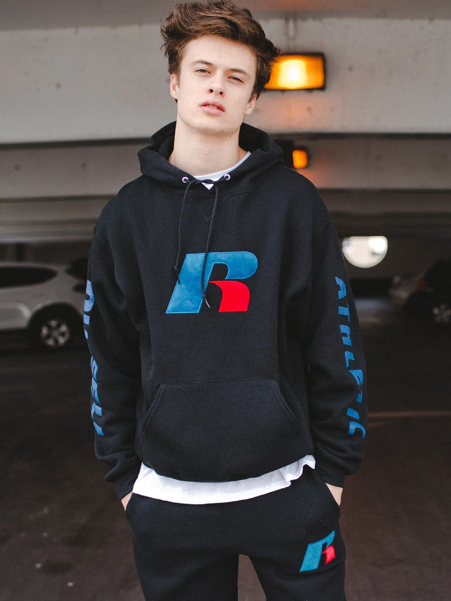 MENS RUSSELL PULLOVER HOODIE- BLACK - CLEARANCE sold by Boathouse