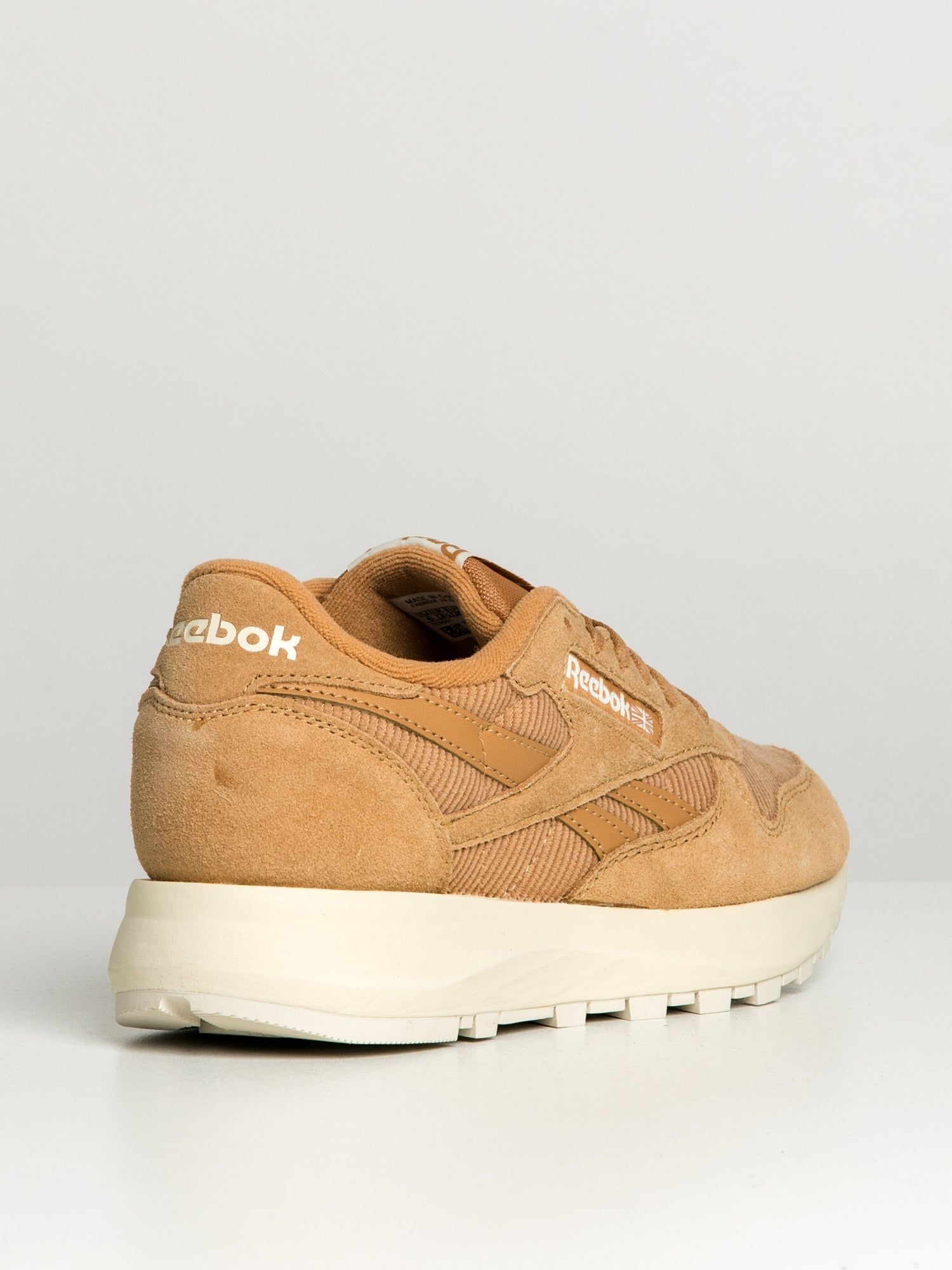 WOMENS REEBOK CLASSIC LEATHER SP SNEAKER sold by Boathouse product image thumbnail 3