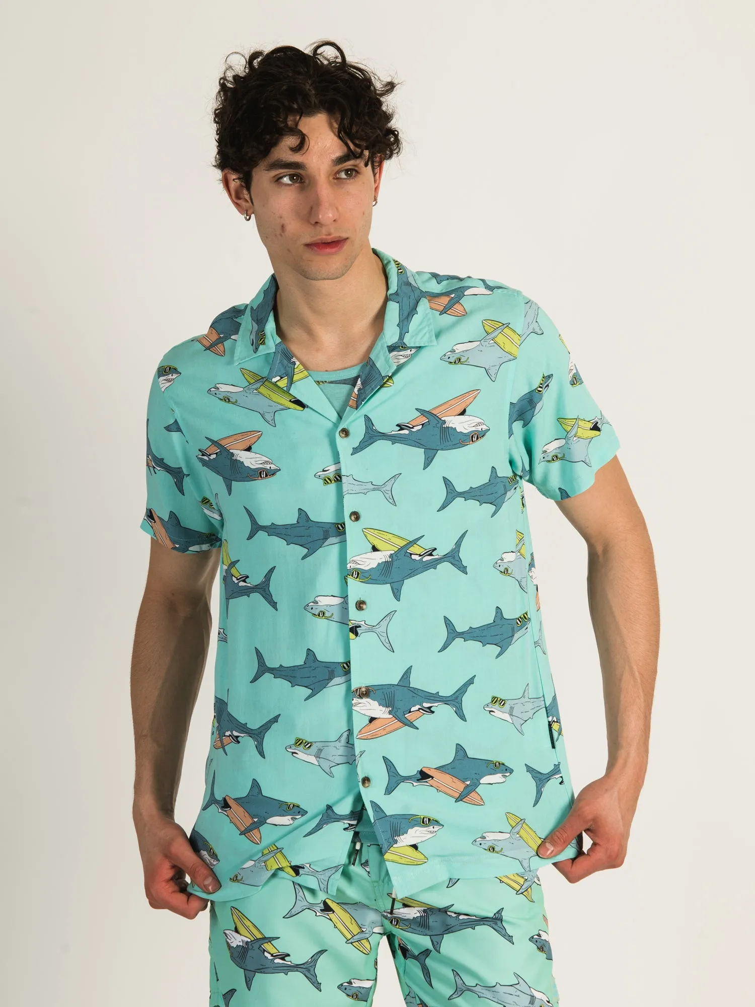 ISLAND HAZE SURFING SHARK WOVEN - CLEARANCE sold by Boathouse product image thumbnail 2
