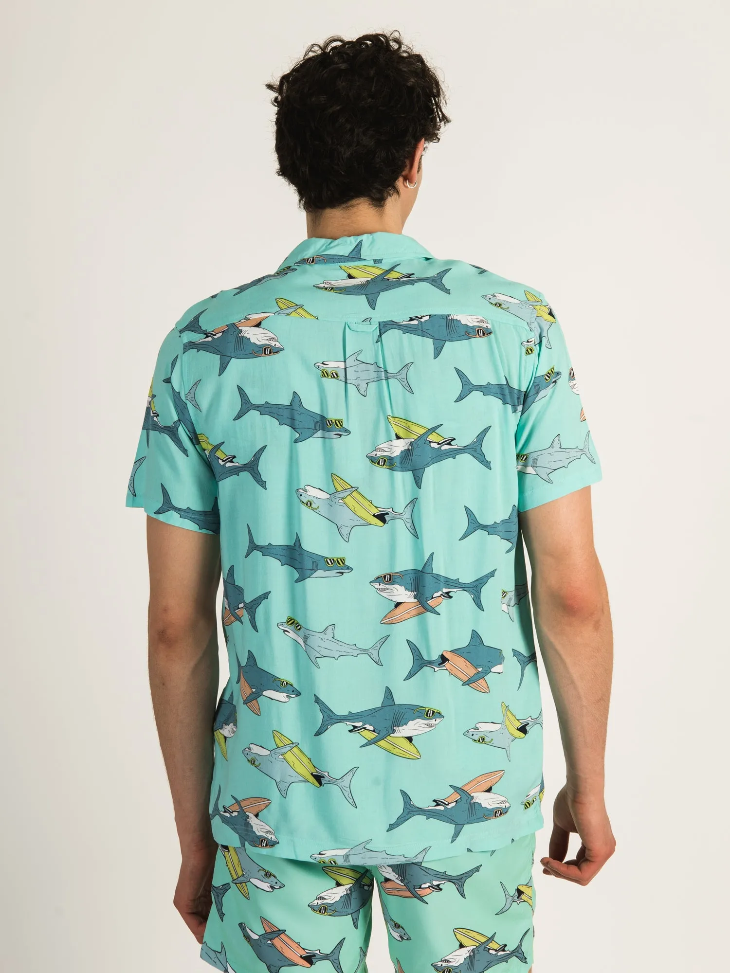 ISLAND HAZE SURFING SHARK WOVEN - CLEARANCE sold by Boathouse product image thumbnail 4