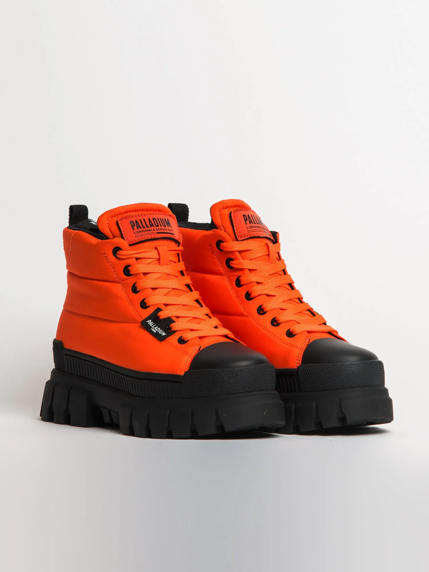 WOMENS PALLADIUM REVOLT BOOT OVERCRUSH - CLEARANCE sold by Boathouse product image thumbnail 2