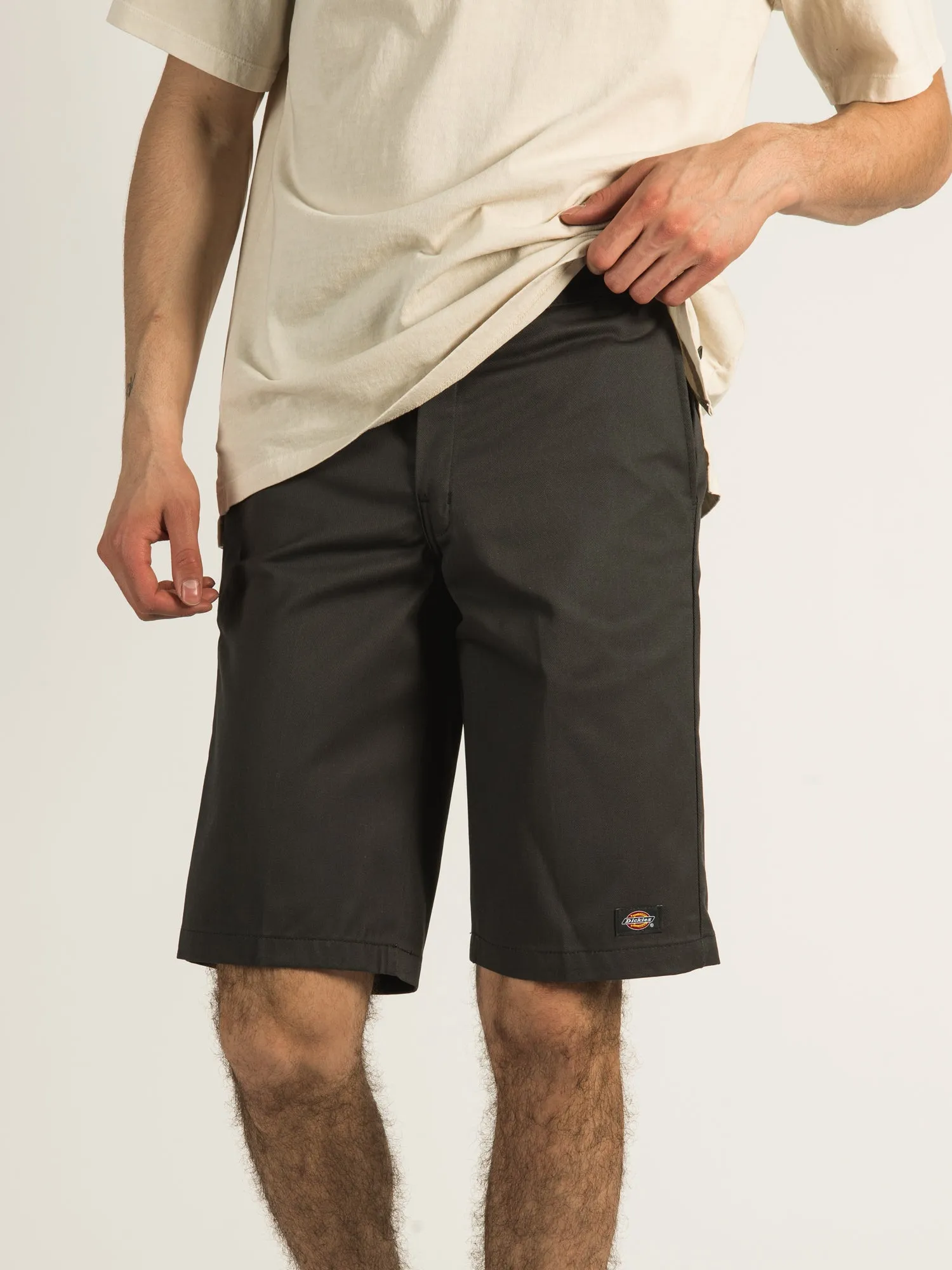 DICKIES 13" MULTI POCKET WORK SHORT sold by Boathouse product image thumbnail 3