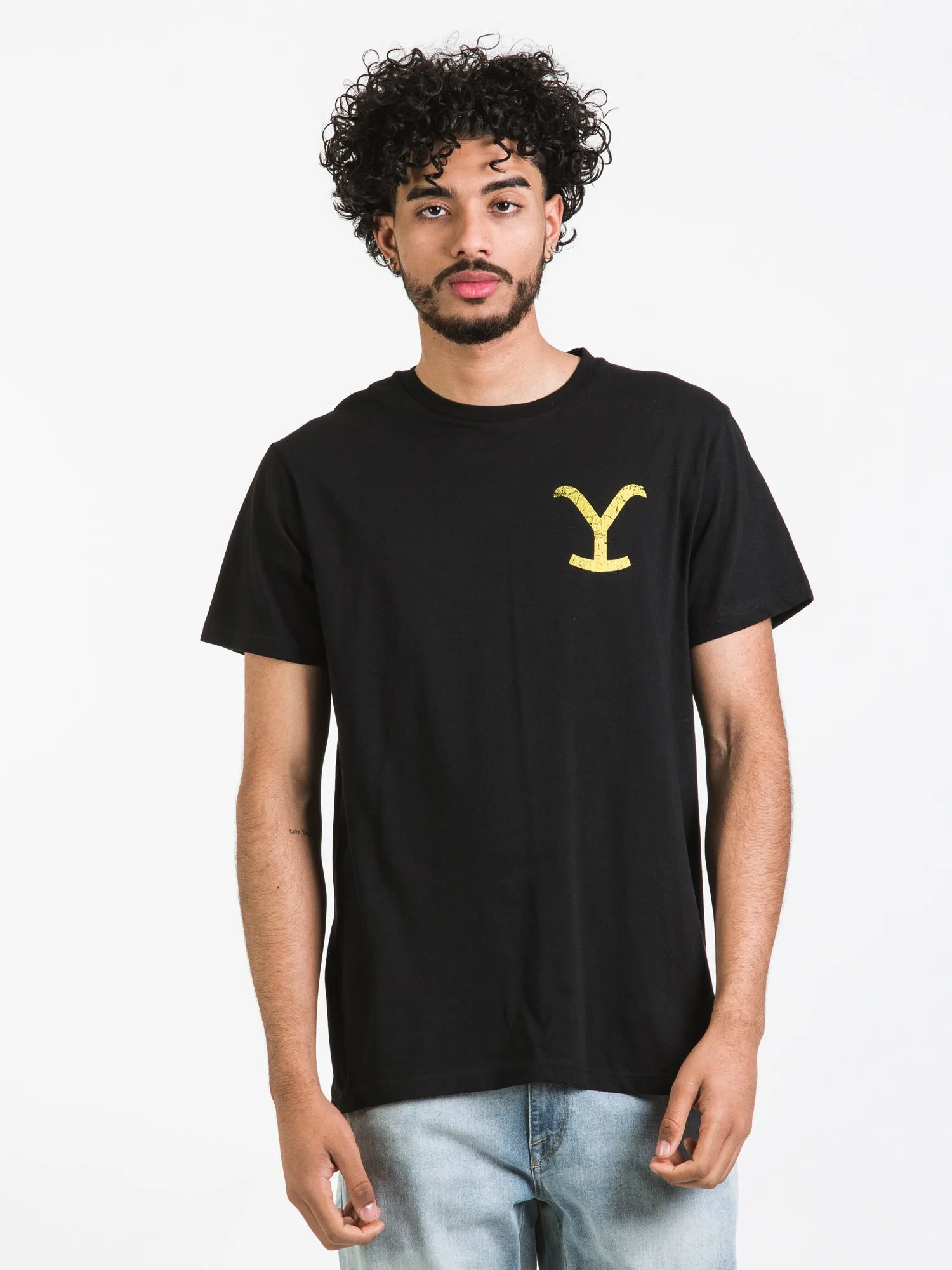 VISION11 DUTTON RANCH YELLOWSTONE SILHOUETTE T-SHIRT - CLEARANCE sold by Boathouse product image thumbnail 3