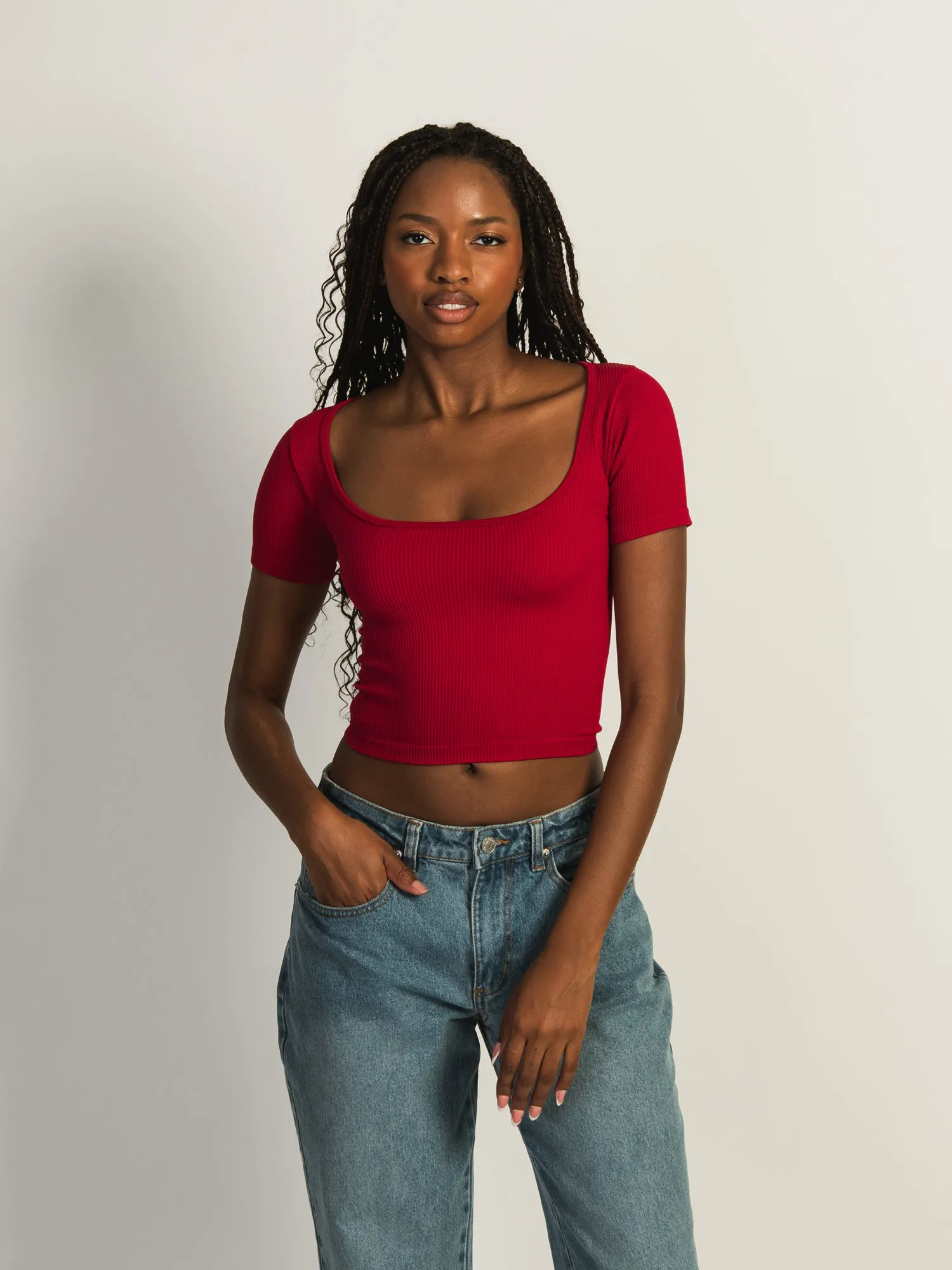 HARLOW SQUARENECK SEAMLESS TEE - RED sold by Boathouse