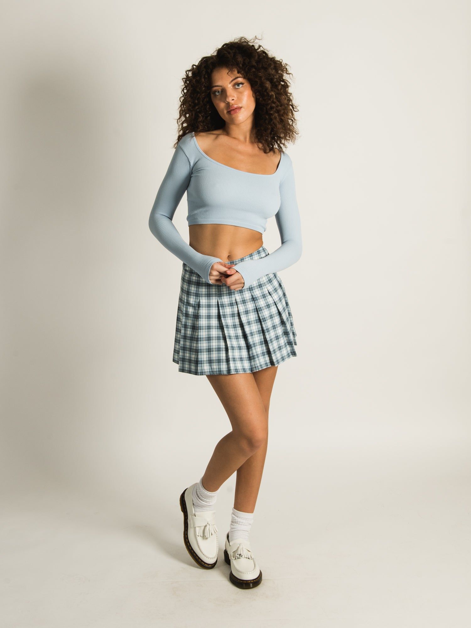 HARLOW SQUARE NECK SEAMLESS LONG SLEEVE - CLEARANCE sold by Boathouse product image thumbnail 2