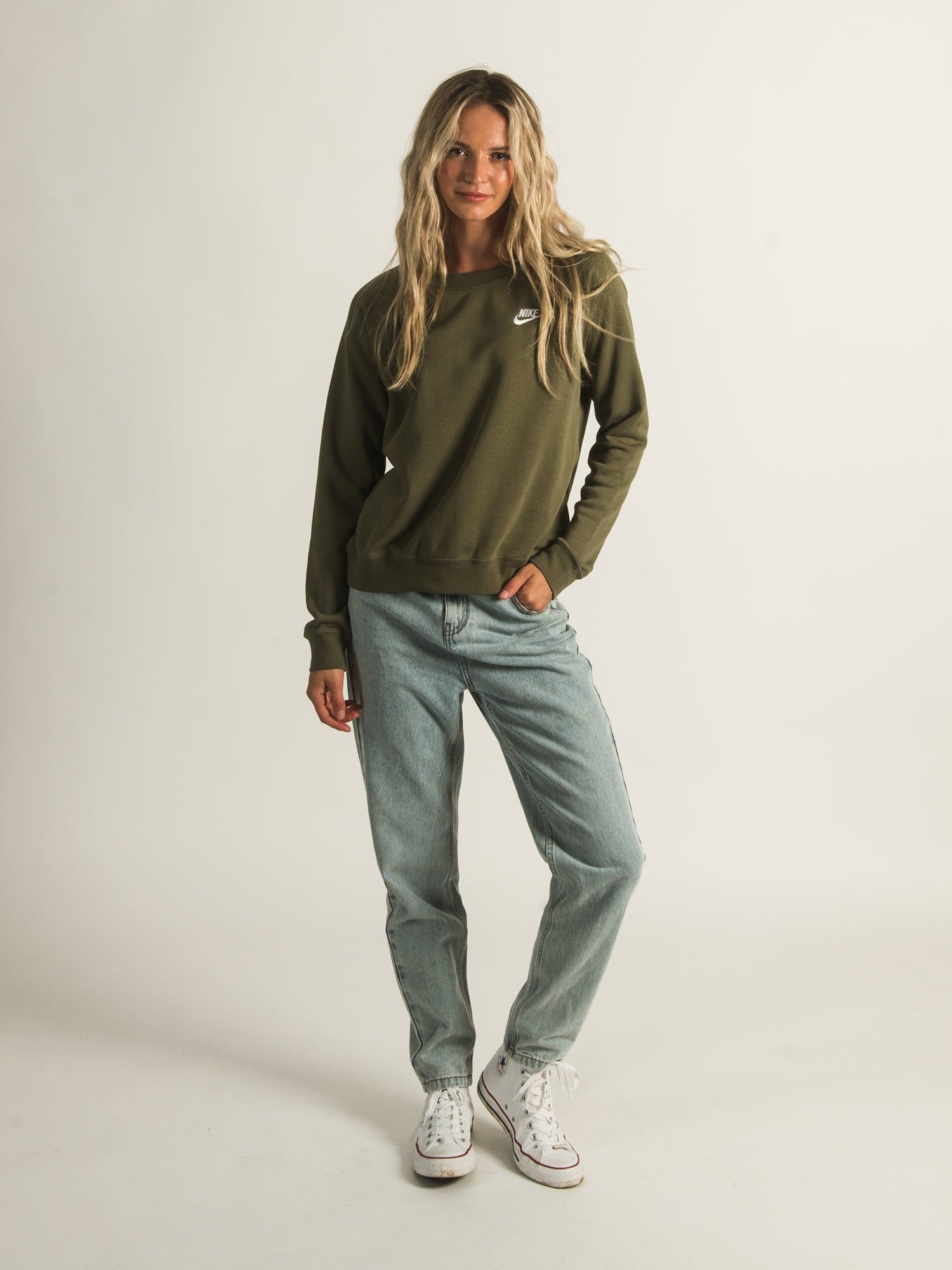 NIKE ESSENTIALS FLEECE CREW - CLEARANCE sold by Boathouse product image thumbnail 3