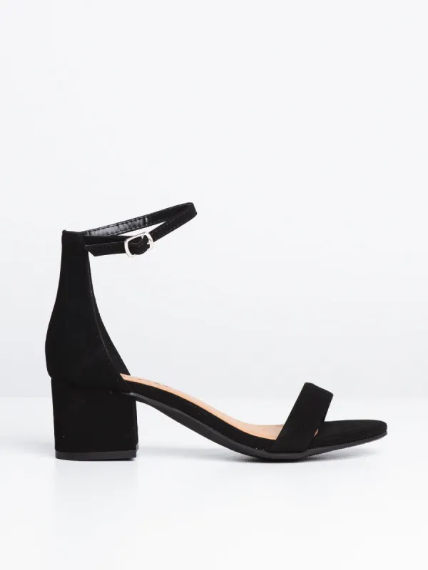 WOMENS WEEKEND - BLACK-D2 - CLEARANCE sold by Boathouse