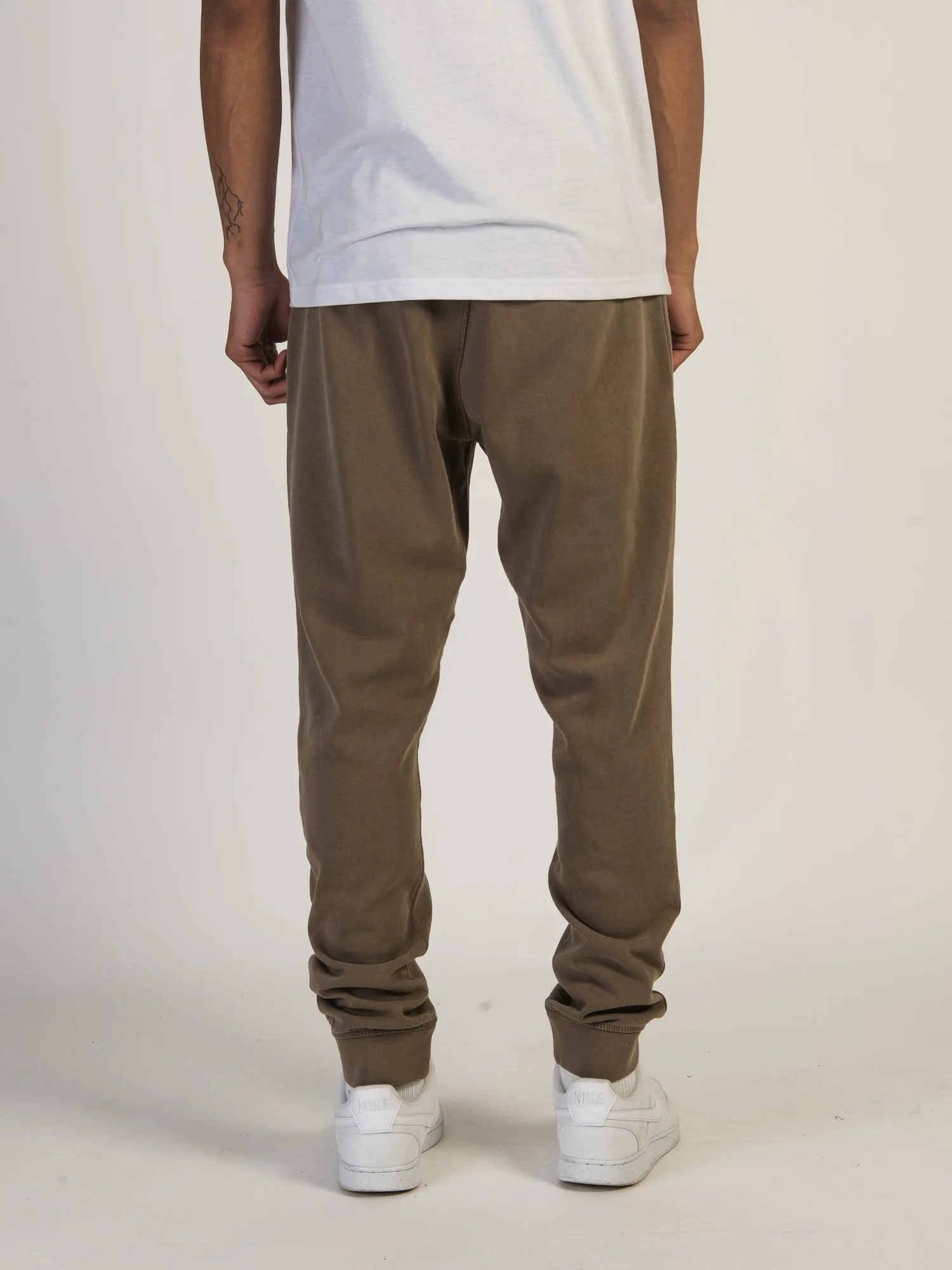 KOLBY GARMENT DYE SLIM JOGGER sold by Boathouse product image thumbnail 4