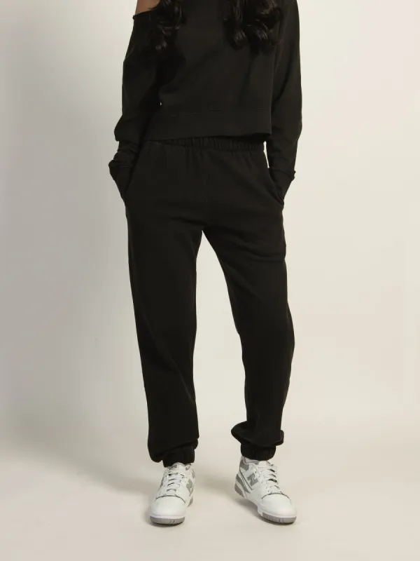 HARLOW JORDANA RELAXED SWEATPANT - BLACK sold by Boathouse