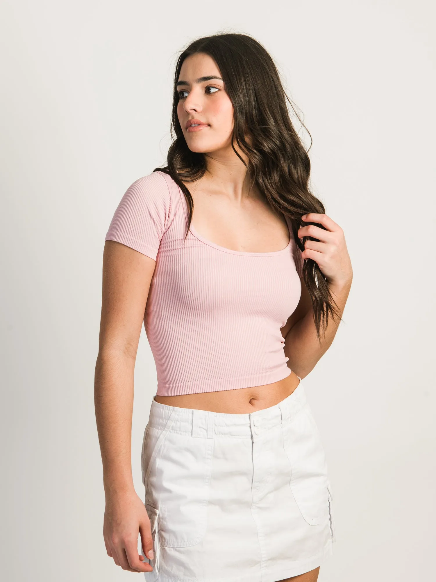 HARLOW SQUARE NECK SEAMLESS TEE - PINK sold by Boathouse product image thumbnail 2