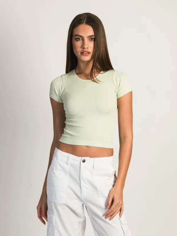 HARLOW RIBBED SEAMLESS TEE - SAGE - CLEARANCE sold by Boathouse