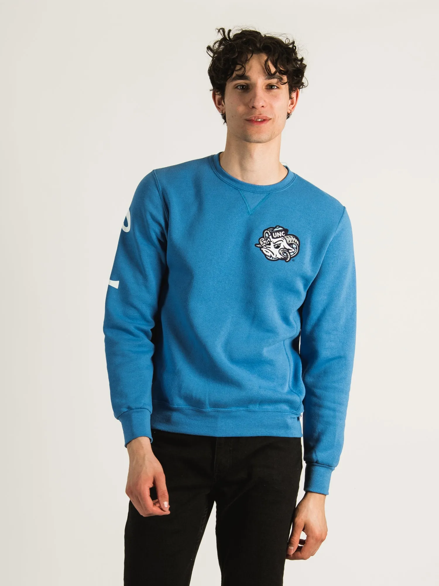 RUSSELL UNC CREWNECK - CLEARANCE sold by Boathouse