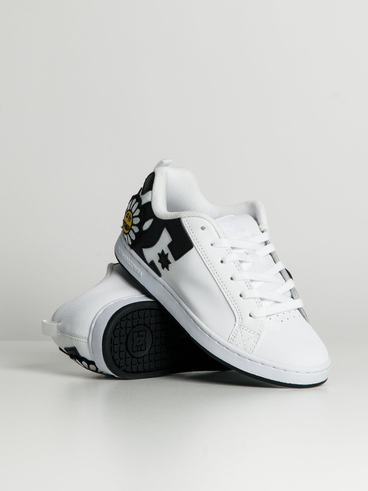 WOMENS DC SHOES COURT GRAFFIK - CLEARANCE sold by Boathouse product image thumbnail 2