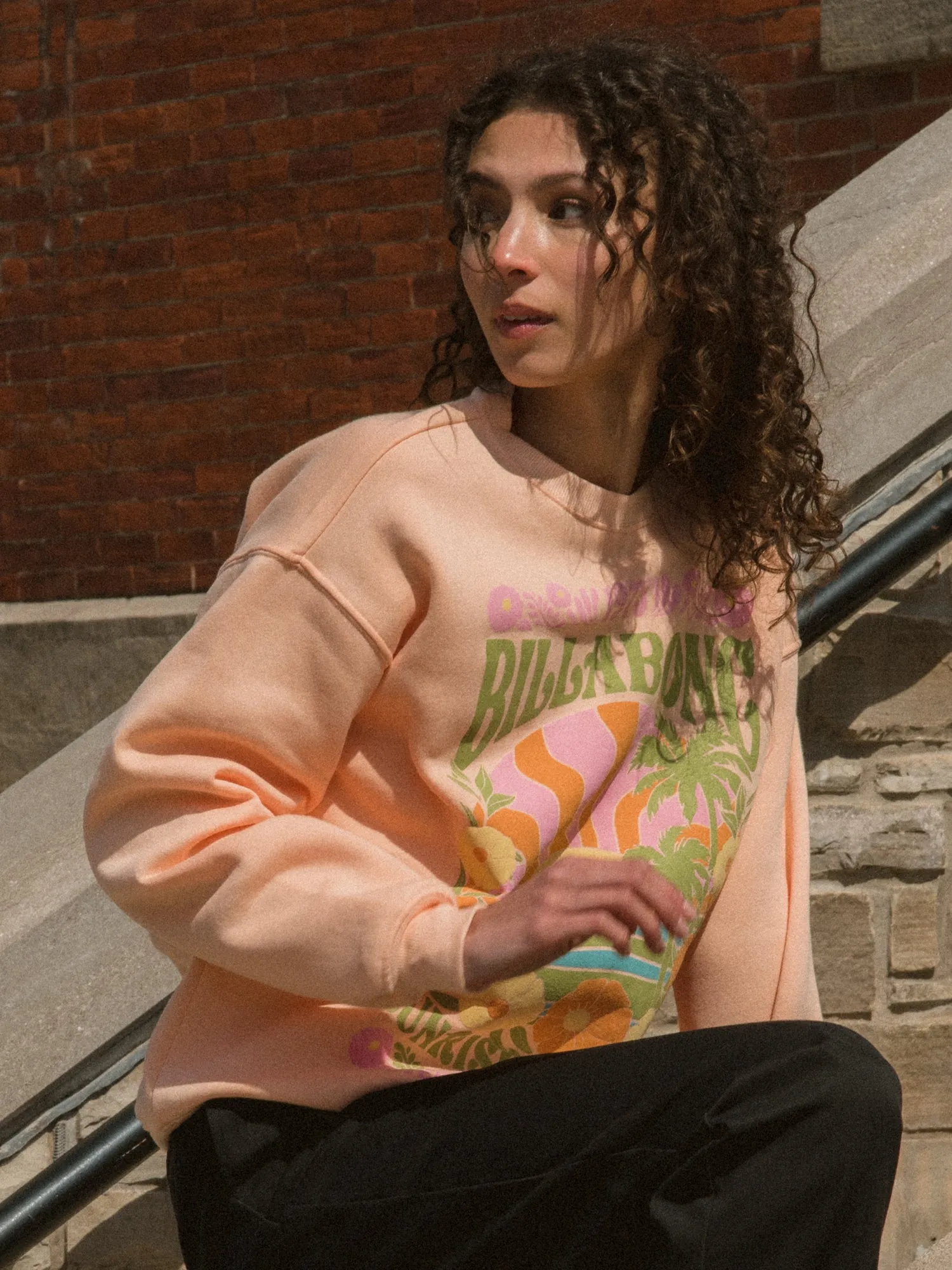 BILLABONG CHASE THE SUN CREWNECK sold by Boathouse