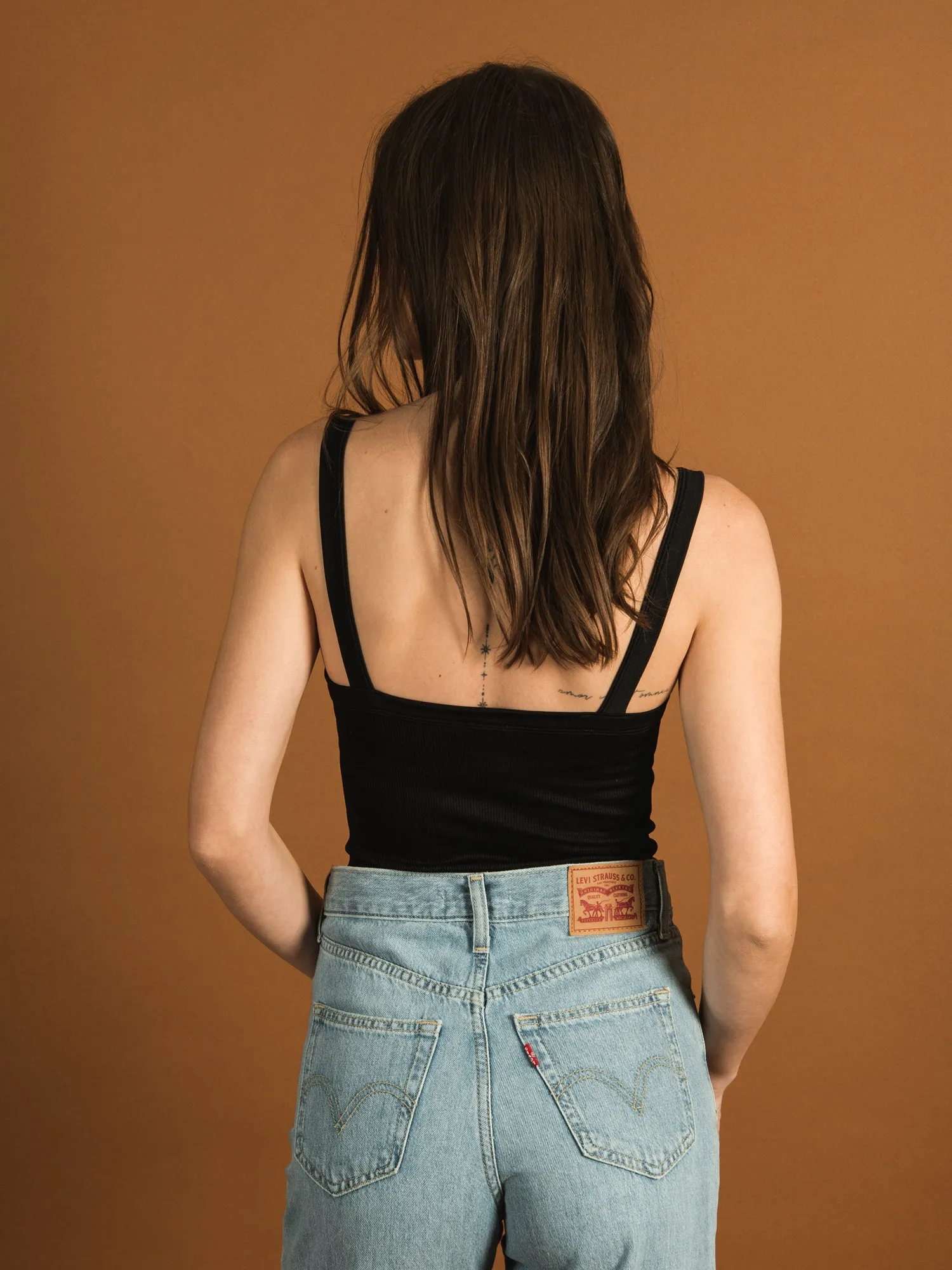 DYNAMIC V NECK THICK TRIM BODYSUIT - CLEARANCE sold by Boathouse product image thumbnail 4