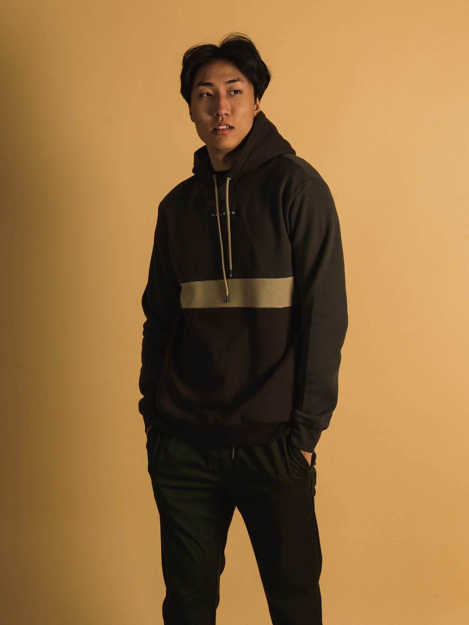 VOLCOM SINGLE STONE DIV PULLOVER sold by Boathouse product image thumbnail 2