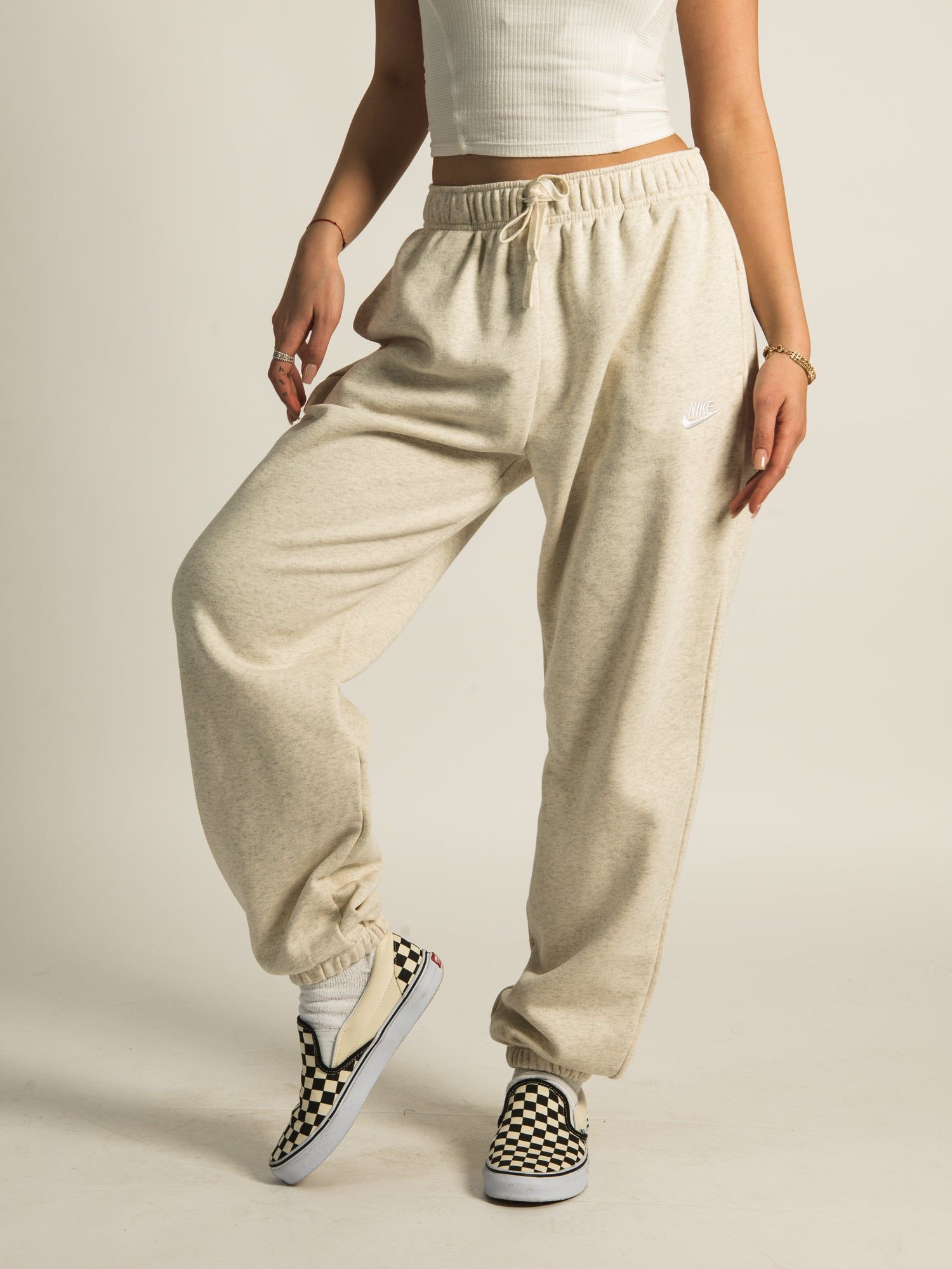 NIKE CLUB FLEECE MIDRISE PANT sold by Boathouse