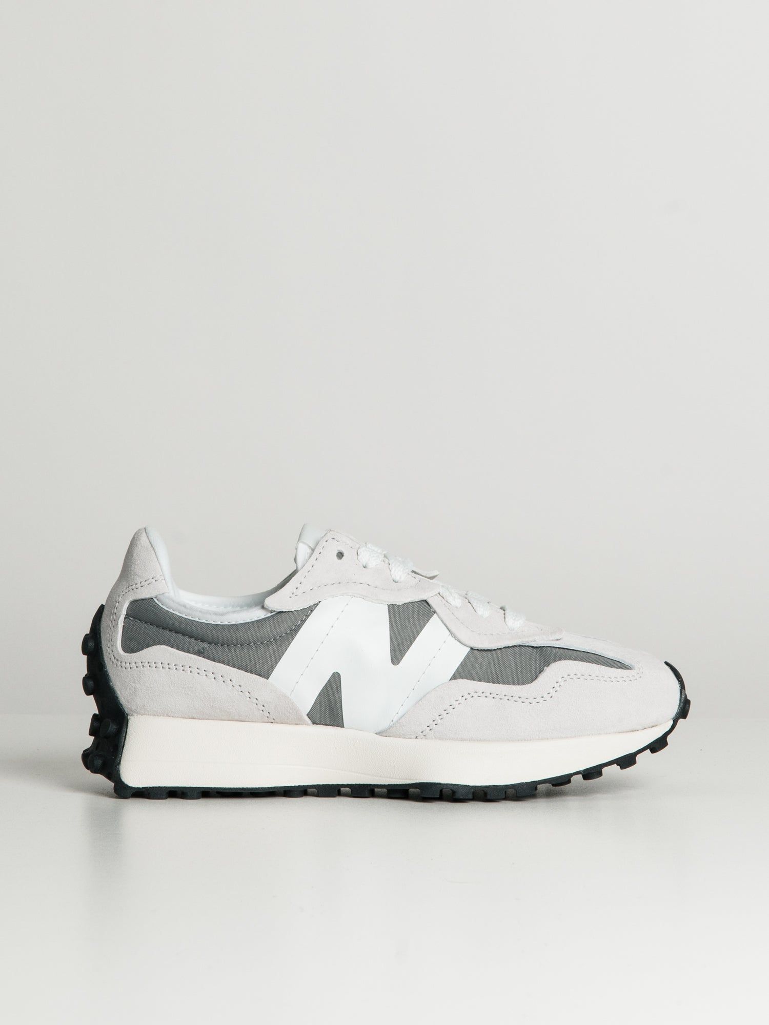 WOMENS NEW BALANCE WARPED - CLEARANCE sold by Boathouse