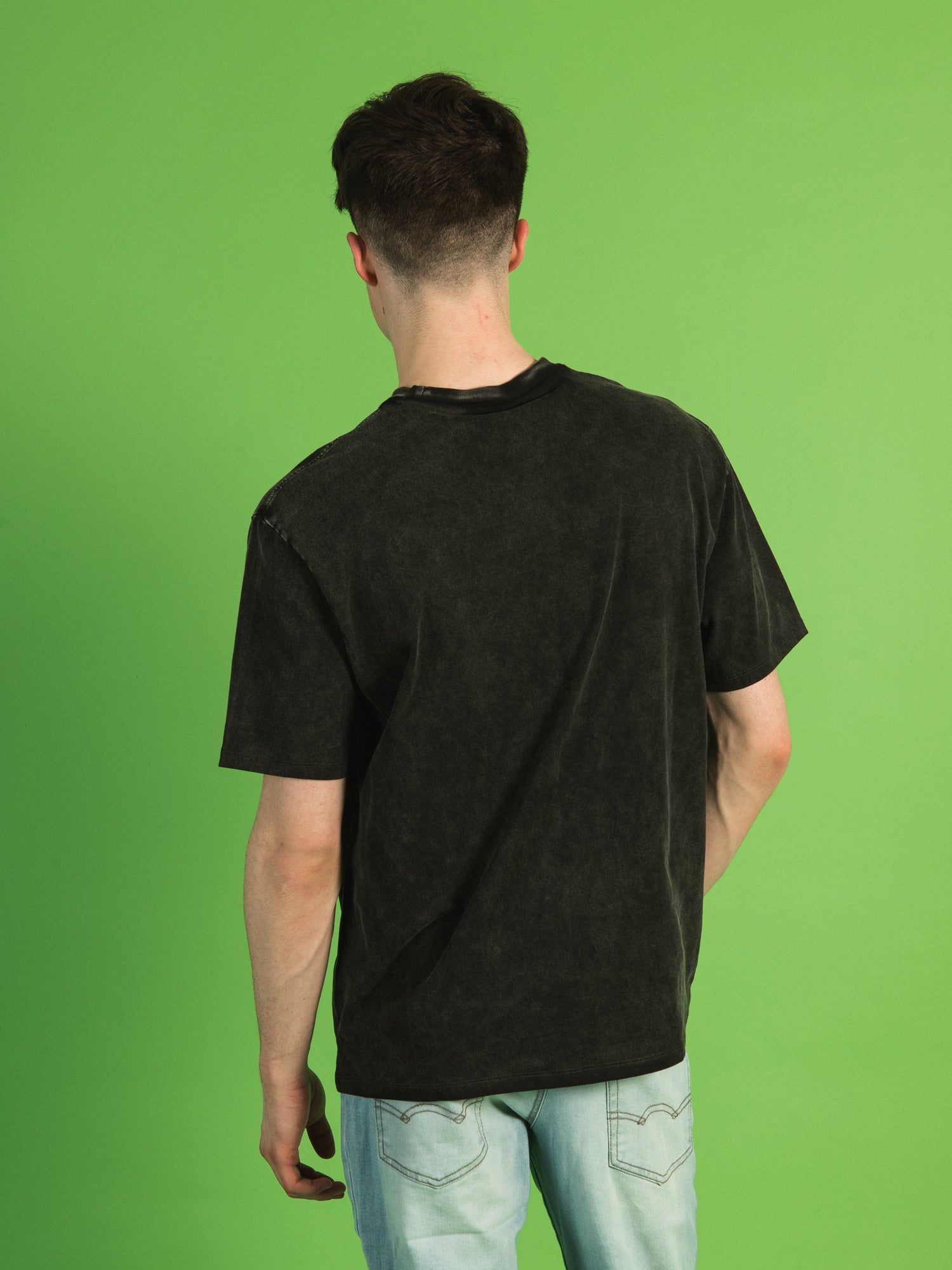 GUESS GUESS ORIGINAL RODGERS VINTAGE T-SHIRT - CLEARANCE sold by Boathouse product image thumbnail 4