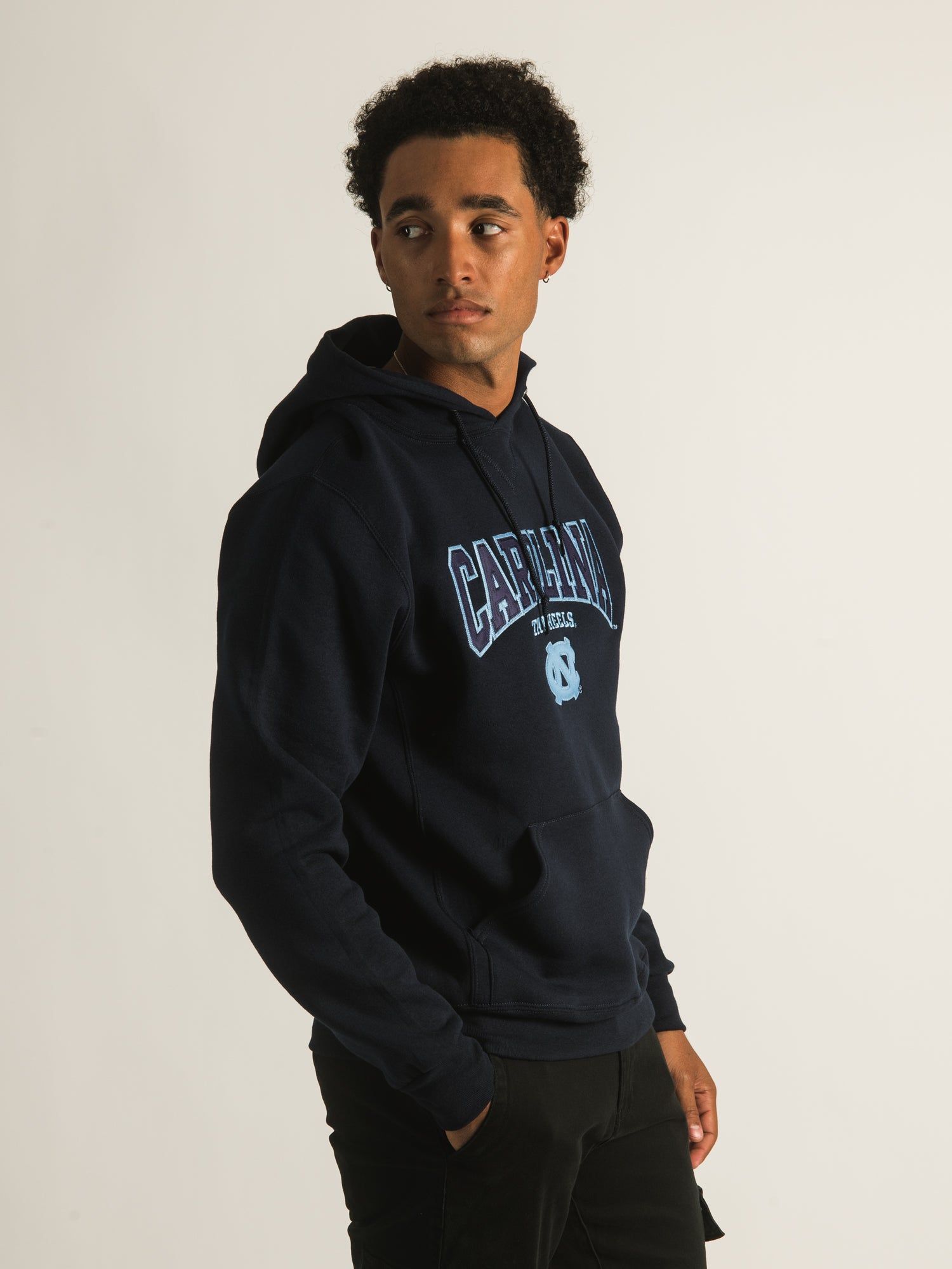 RUSSELL CAROLINA PULLOVER HOODIE sold by Boathouse product image thumbnail 3