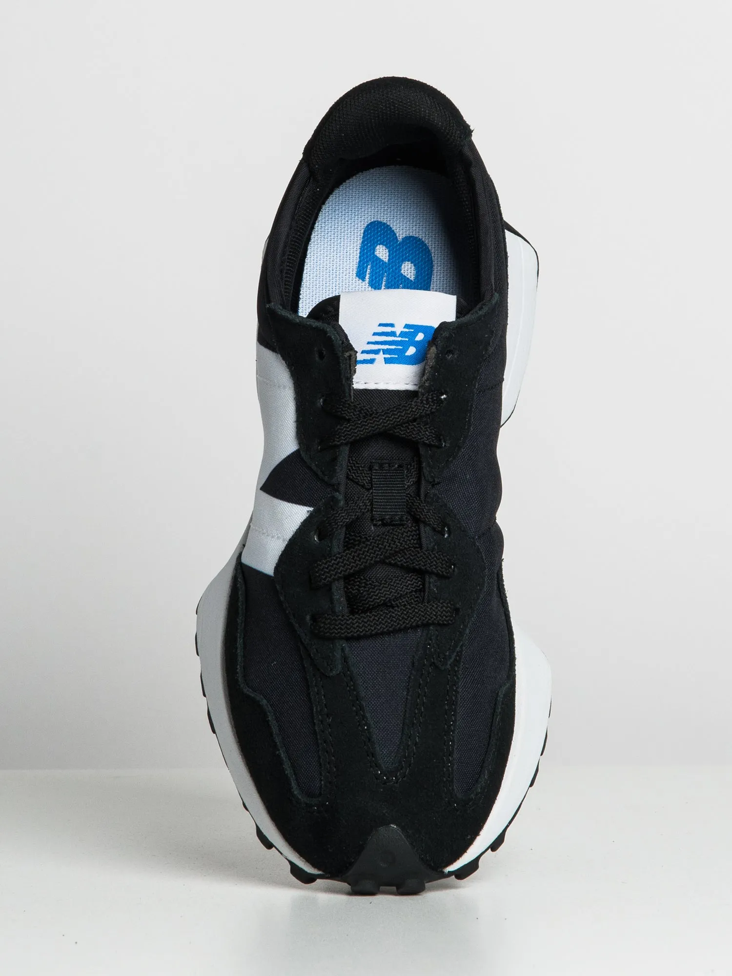 WOMENS NEW BALANCE THE 327 - CLEARANCE sold by Boathouse product image thumbnail 5