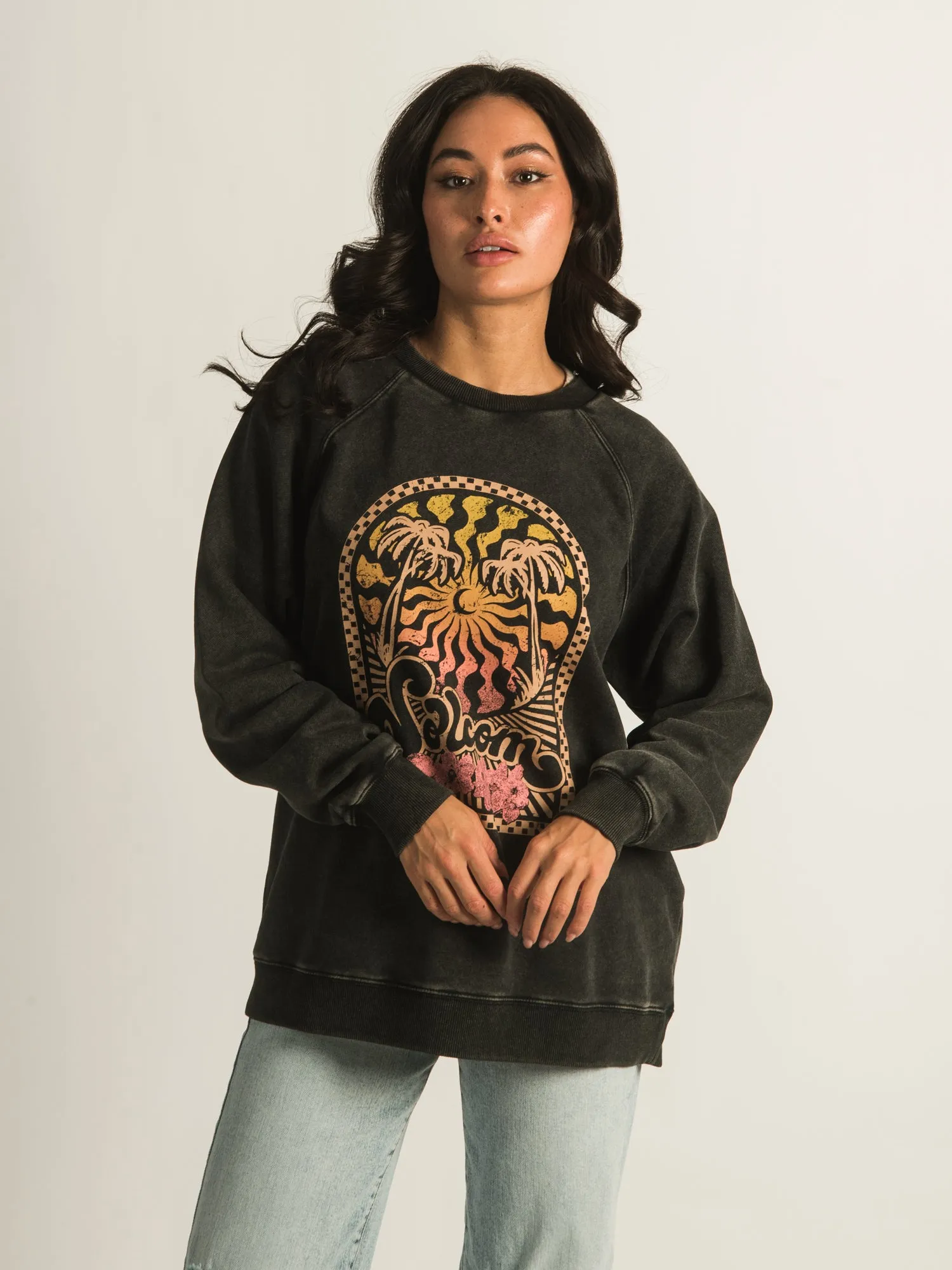 VOLCOM STONE MAGIC BOYFRIEND CREW - CLEARANCE sold by Boathouse