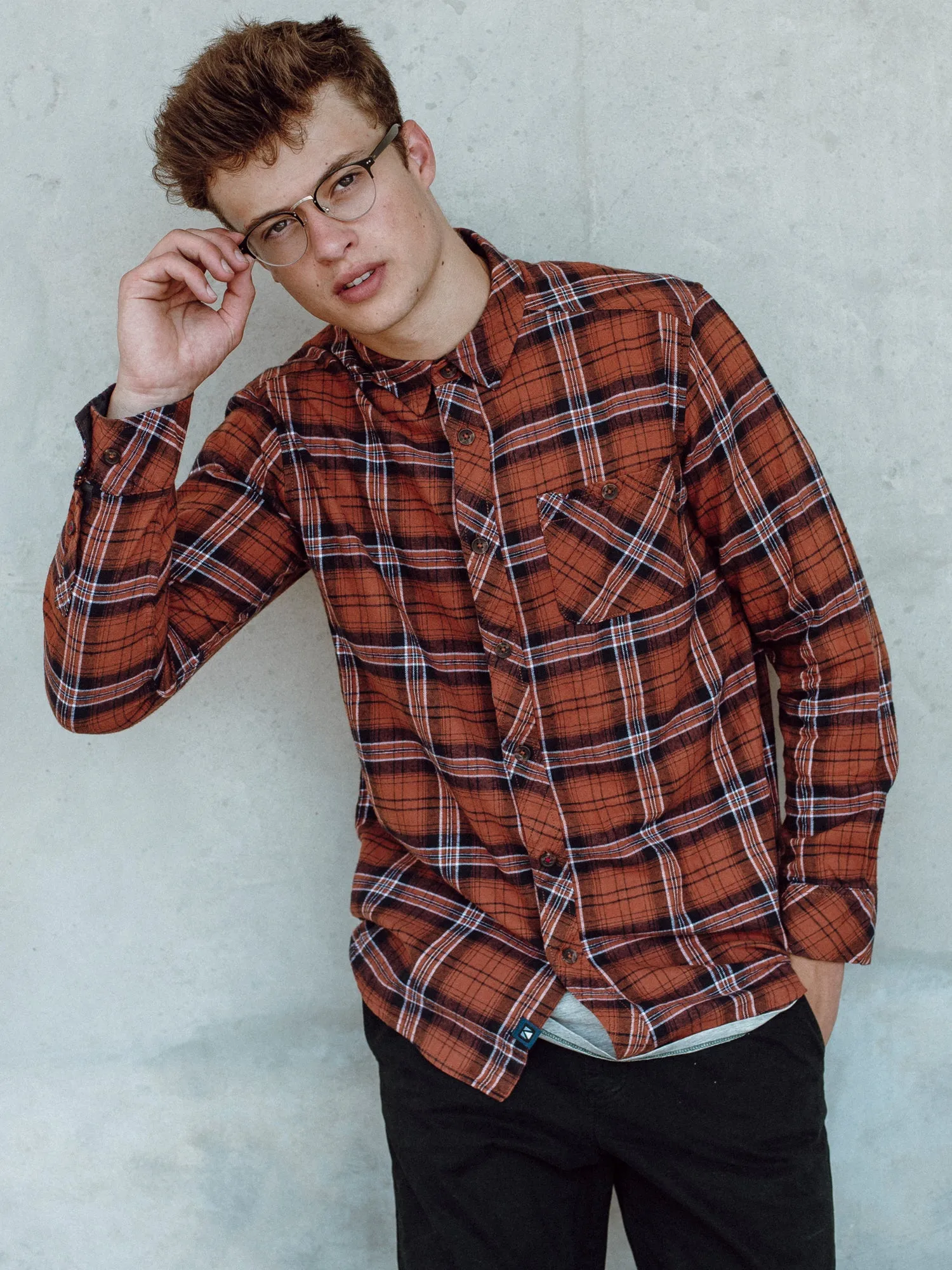 MENS CLASSIC BUTTONUP - CLEARANCE sold by Boathouse